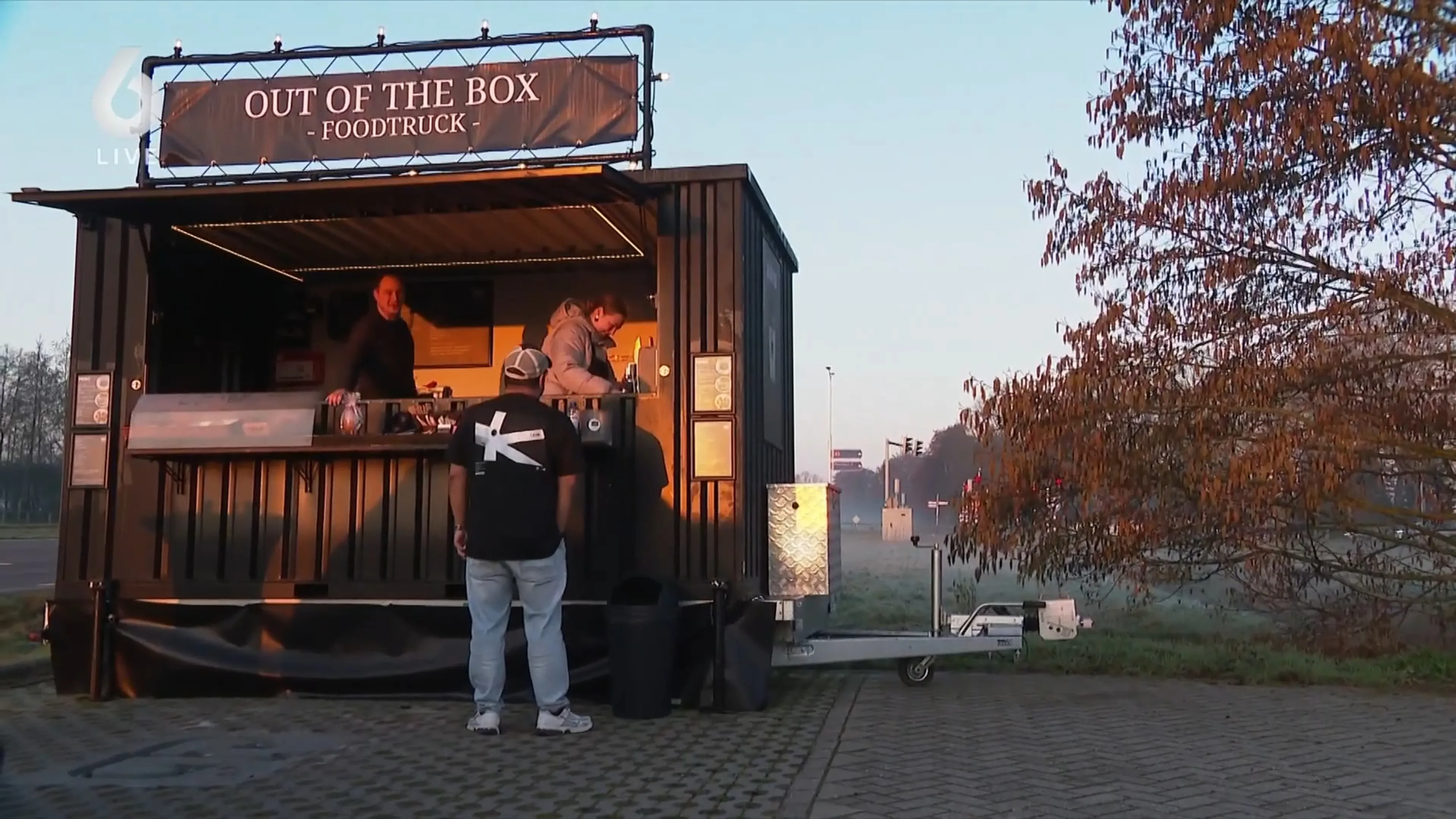 Foodtruck op carpoolplaats moet automobilisten verleiden samen te rijden
