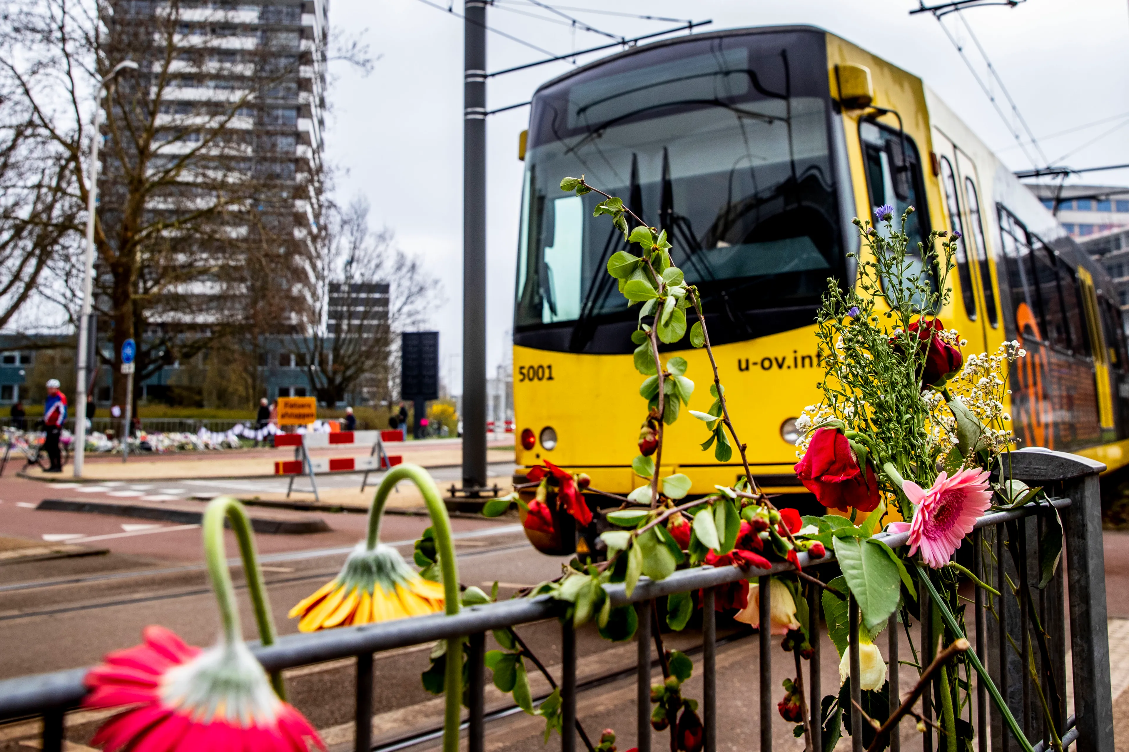 Slechts acht slachtoffers kunnen vonnis tramschutter Gökmen T. bijwonen