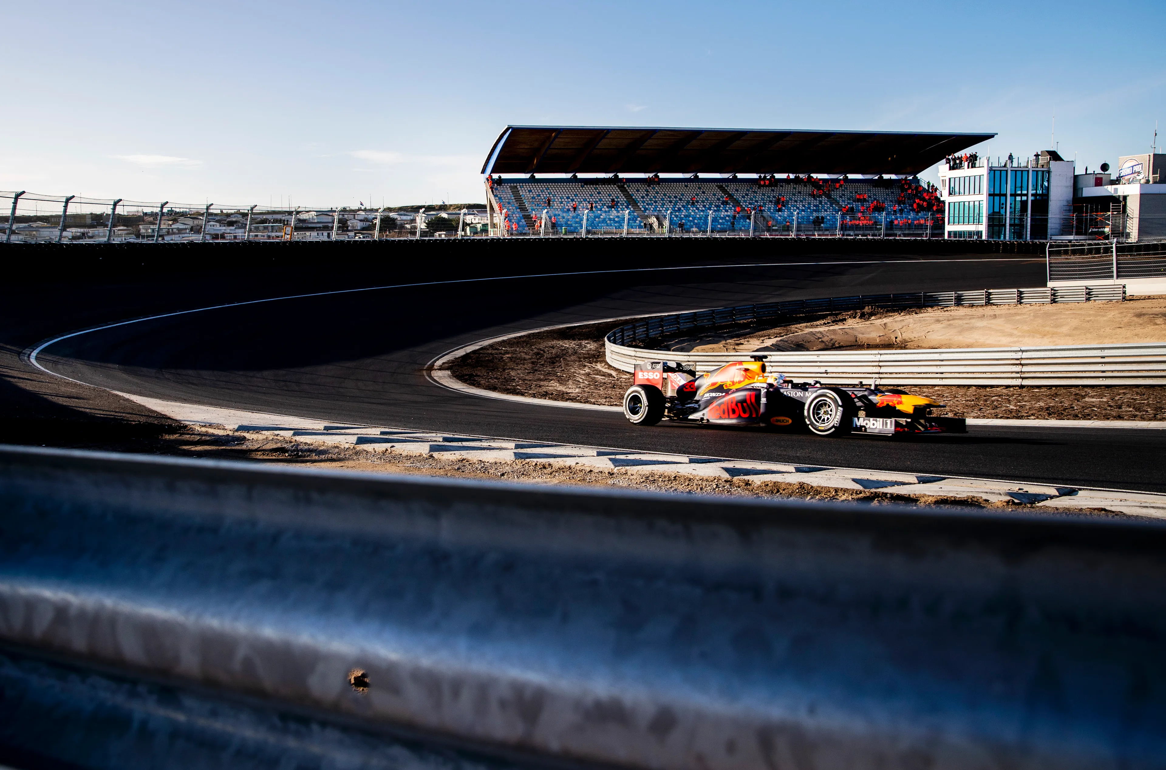 Formule 1 in Zandvoort definitief uitgesteld naar volgend jaar