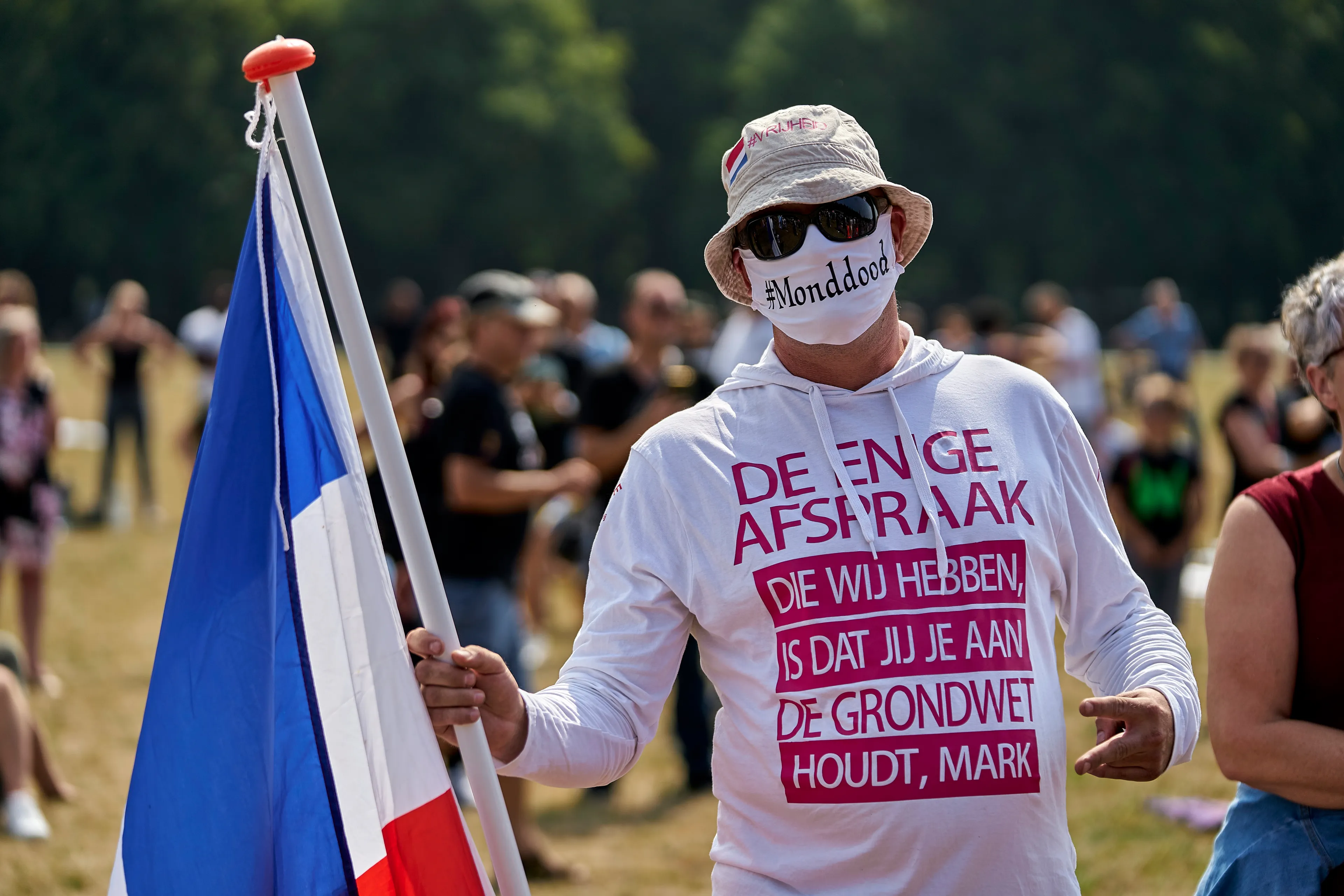 Opnieuw demonstratie op Malieveld tegen coronamaatregelen: 'Hou je aan de regels'