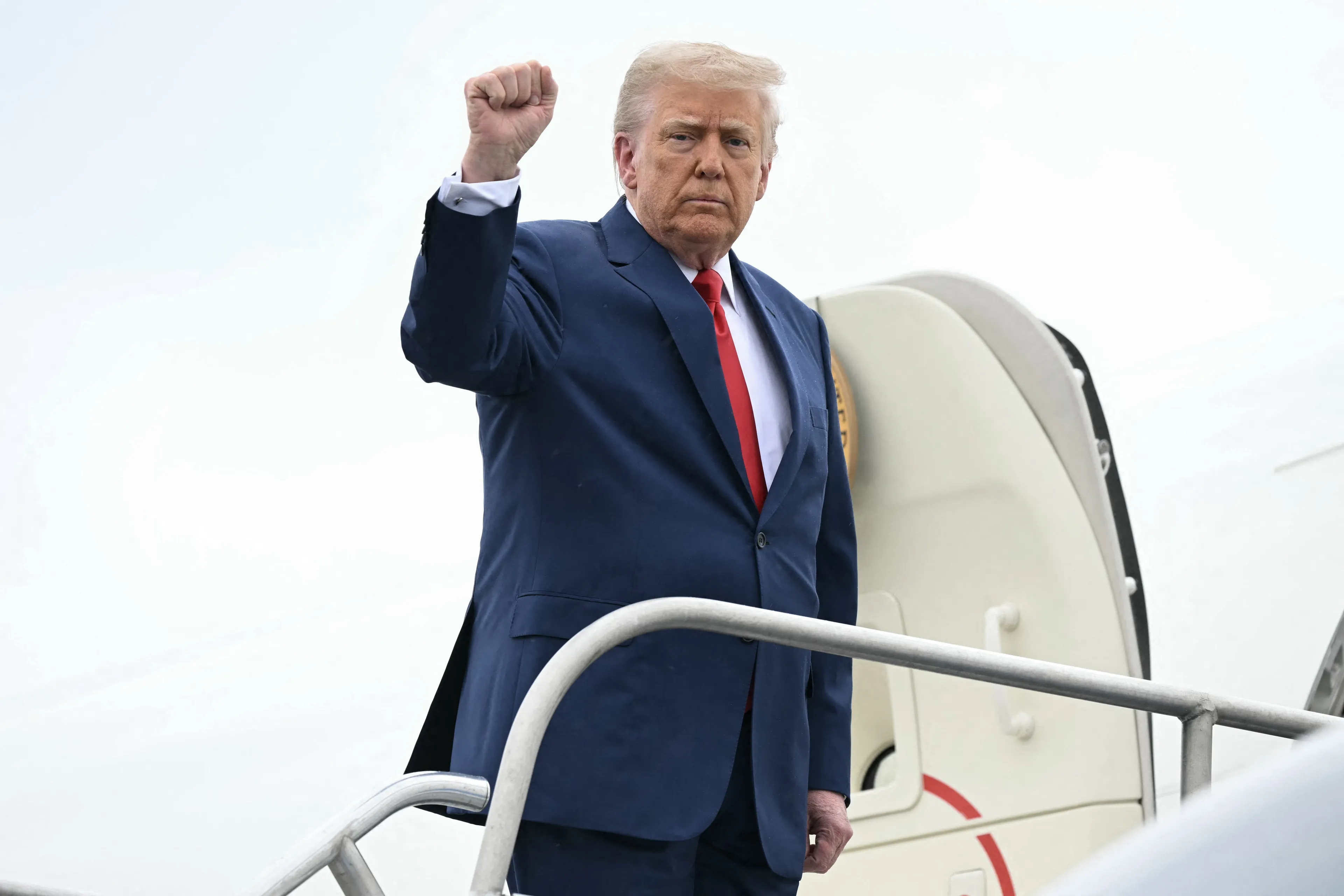 Trump komt waarschijnlijk pas op allerlaatste moment aan voor NAVO-top