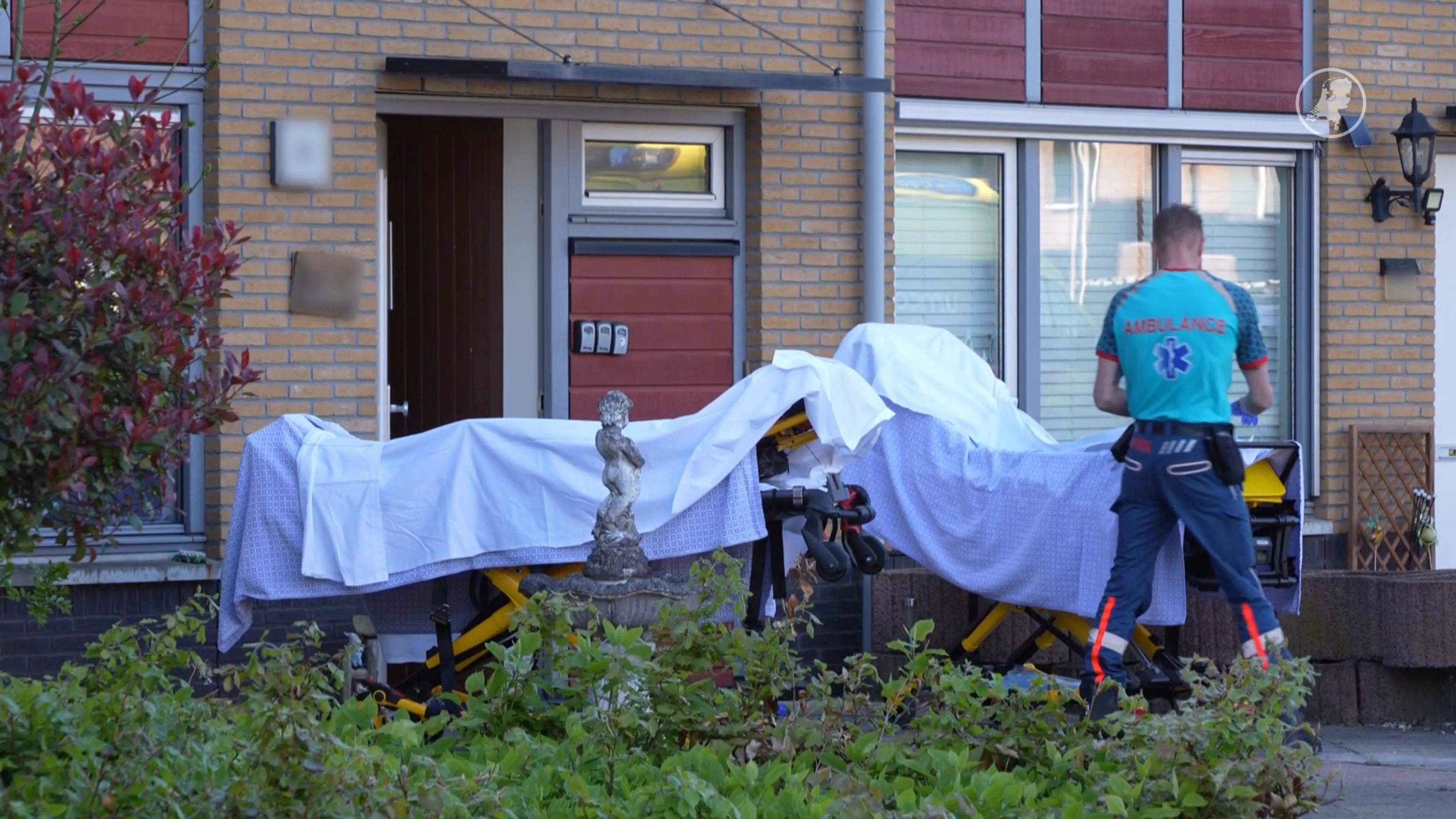 Twee gewonden bij steekincident in Hoogeveen, traumaheli ingezet