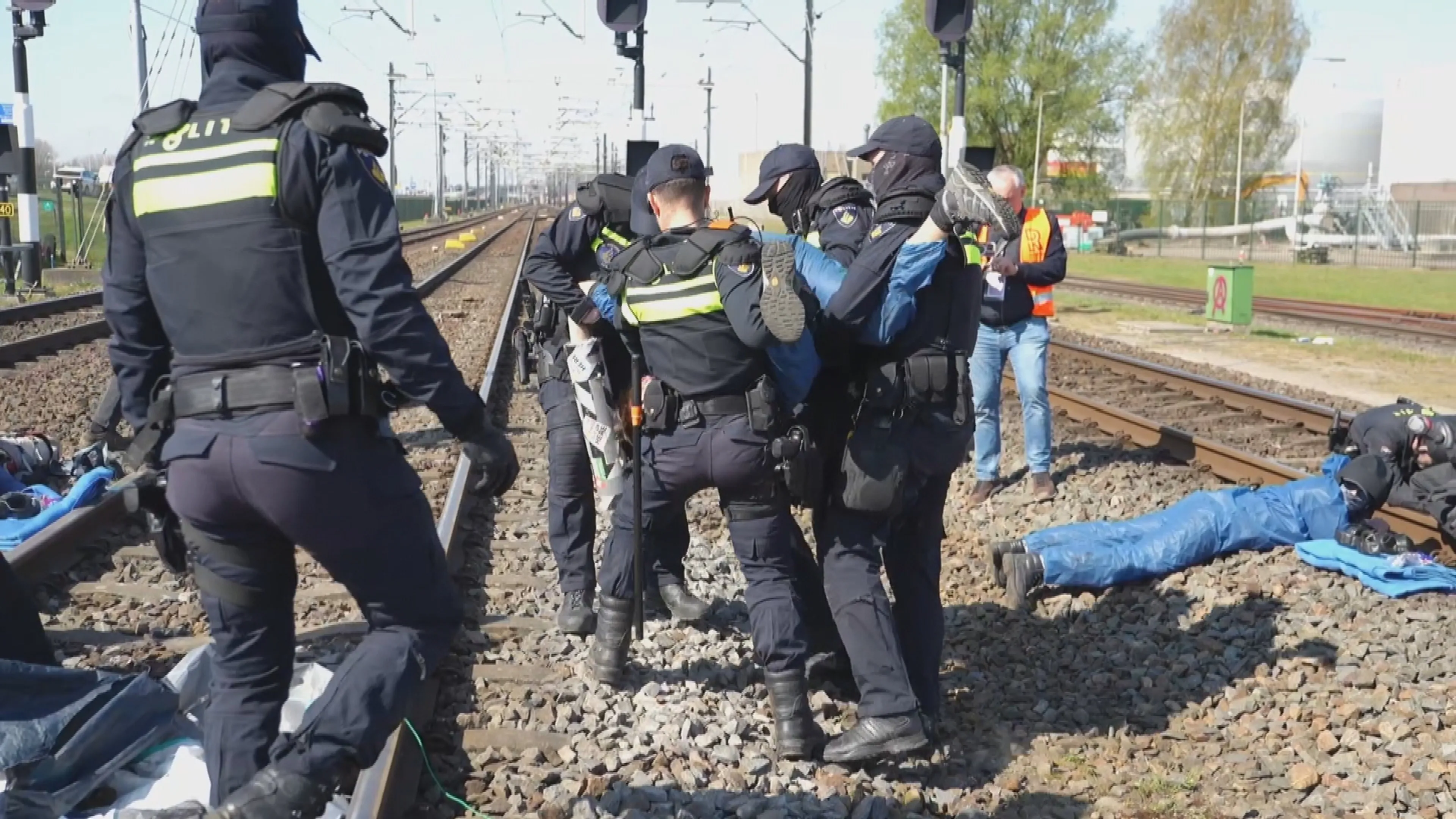 Nog één verdachte vast na spoorbezetting Rotterdamse haven