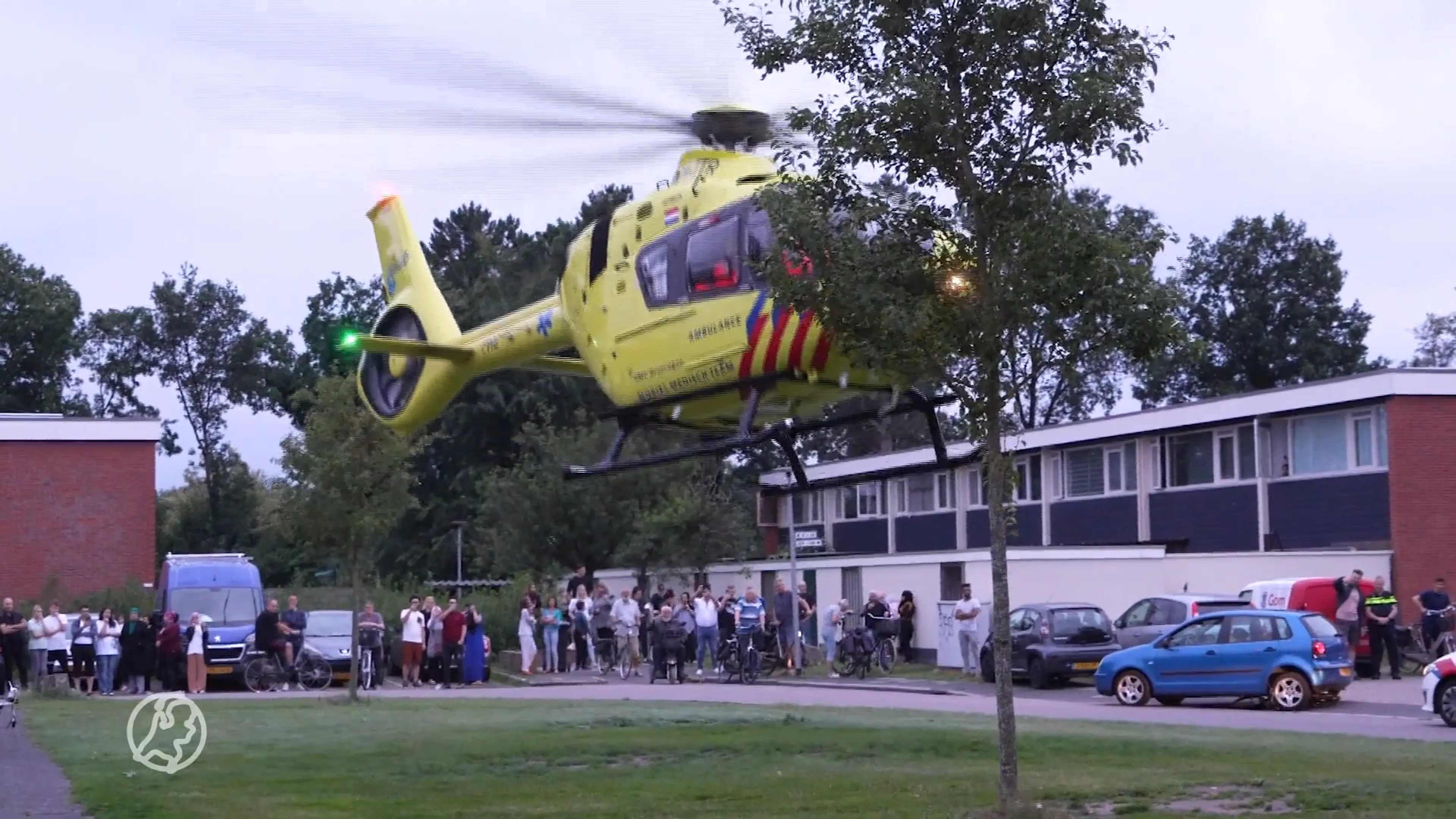Ernstig ongeval met '9-jarig kind' op fiets in Emmen, slachtoffer naar ziekenhuis