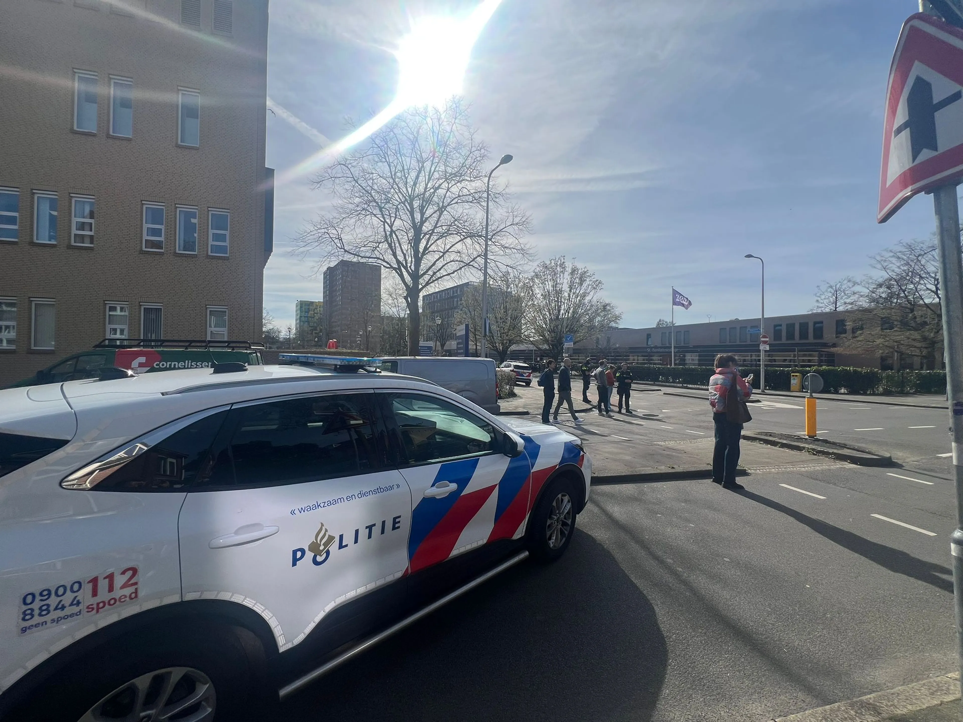 Klopjacht op gevangene met vuurwapen nog volop gaande in Utrecht