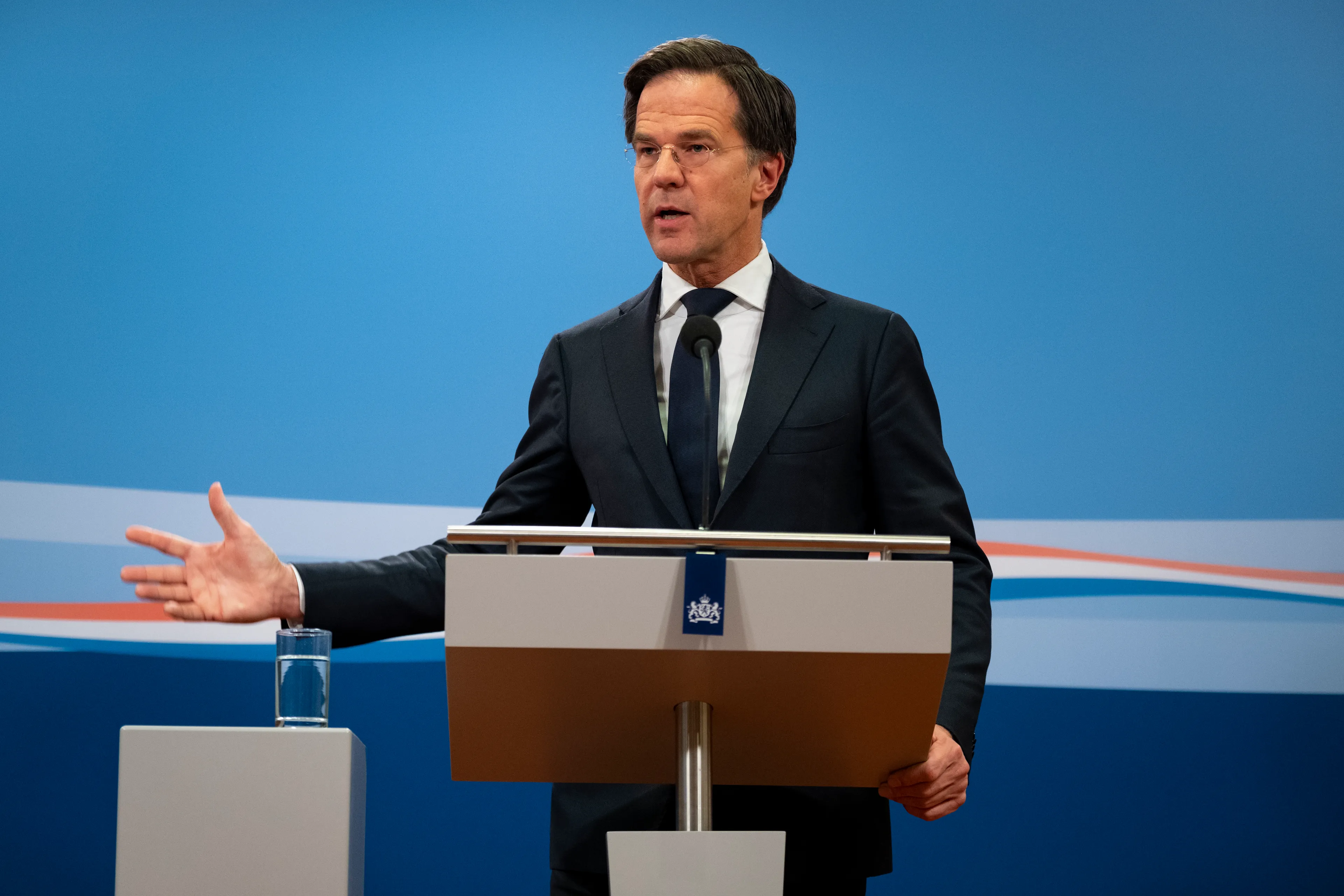 Premier Rutte houdt wekelijkse persconferentie na ministerraad