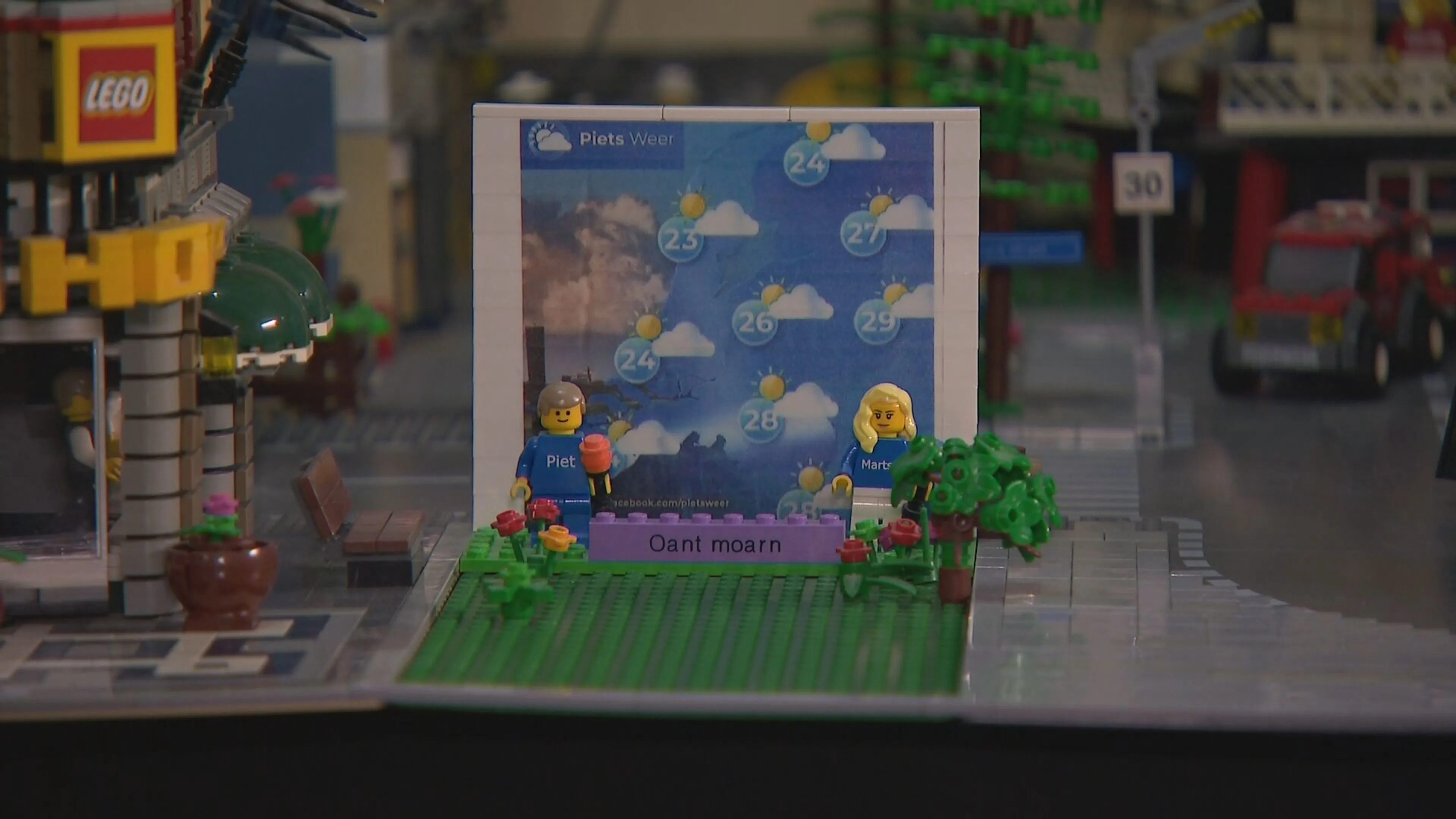 Piet Paulusma heeft voor altijd ereplek in RobbertsWonderstad van LEGO