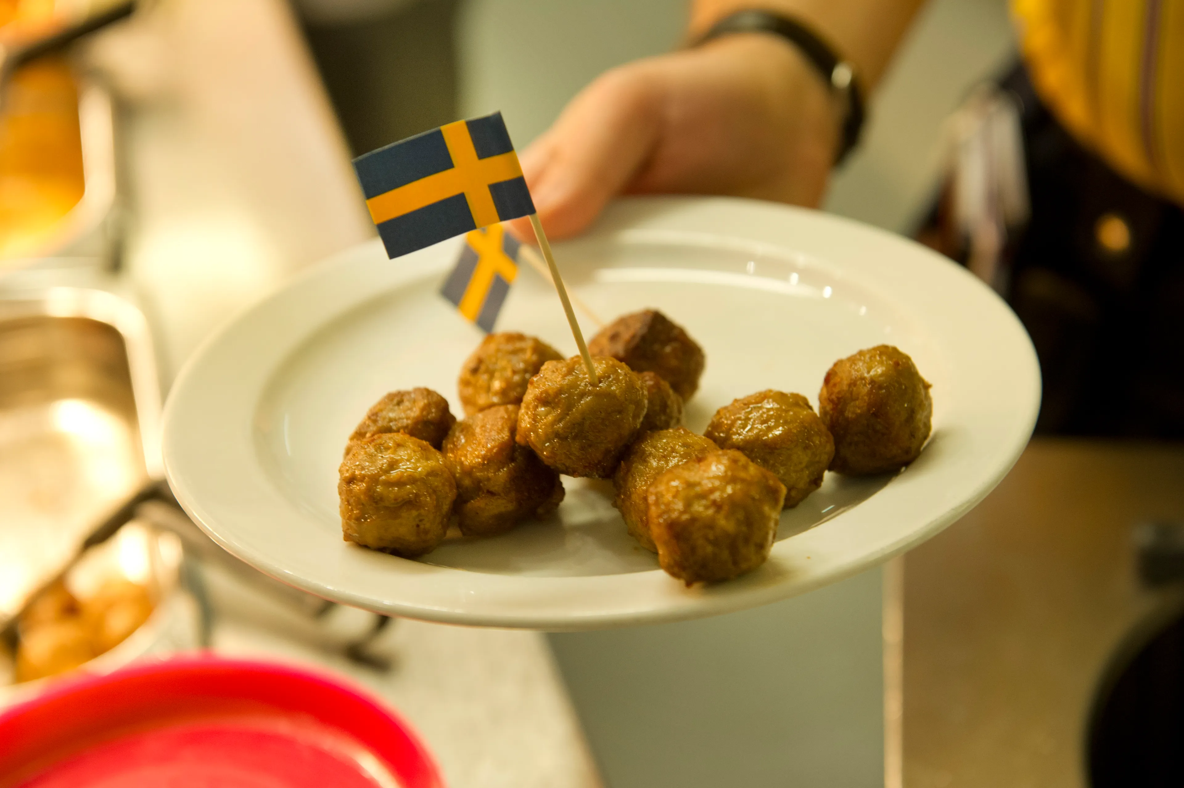 IKEA waarschuwt voor stukjes plastic in groenteballetjes