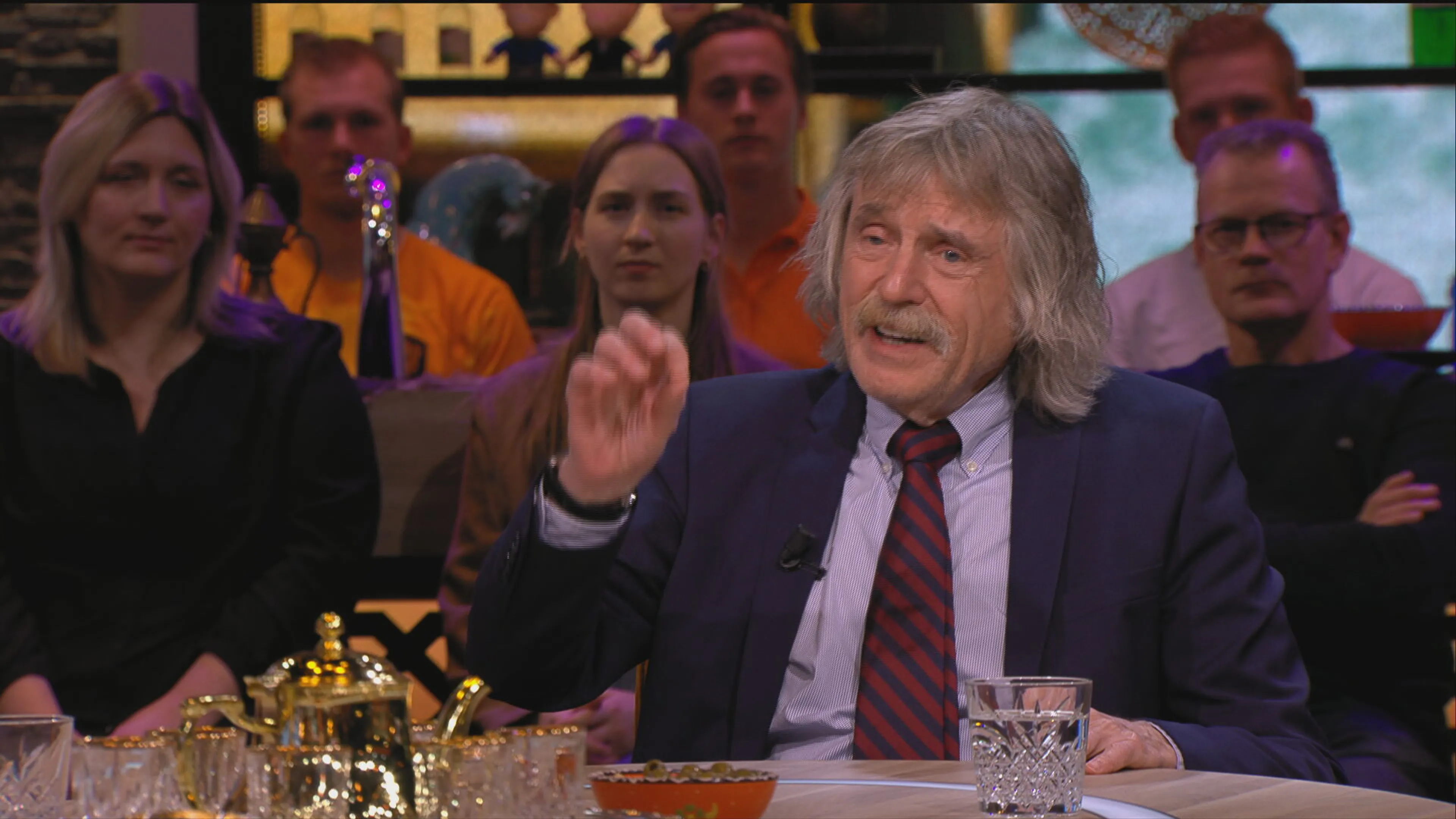 Derksen en Akyol botsen over klimaatprotest op A12: 'Eerst de actuele problemen oplossen!'