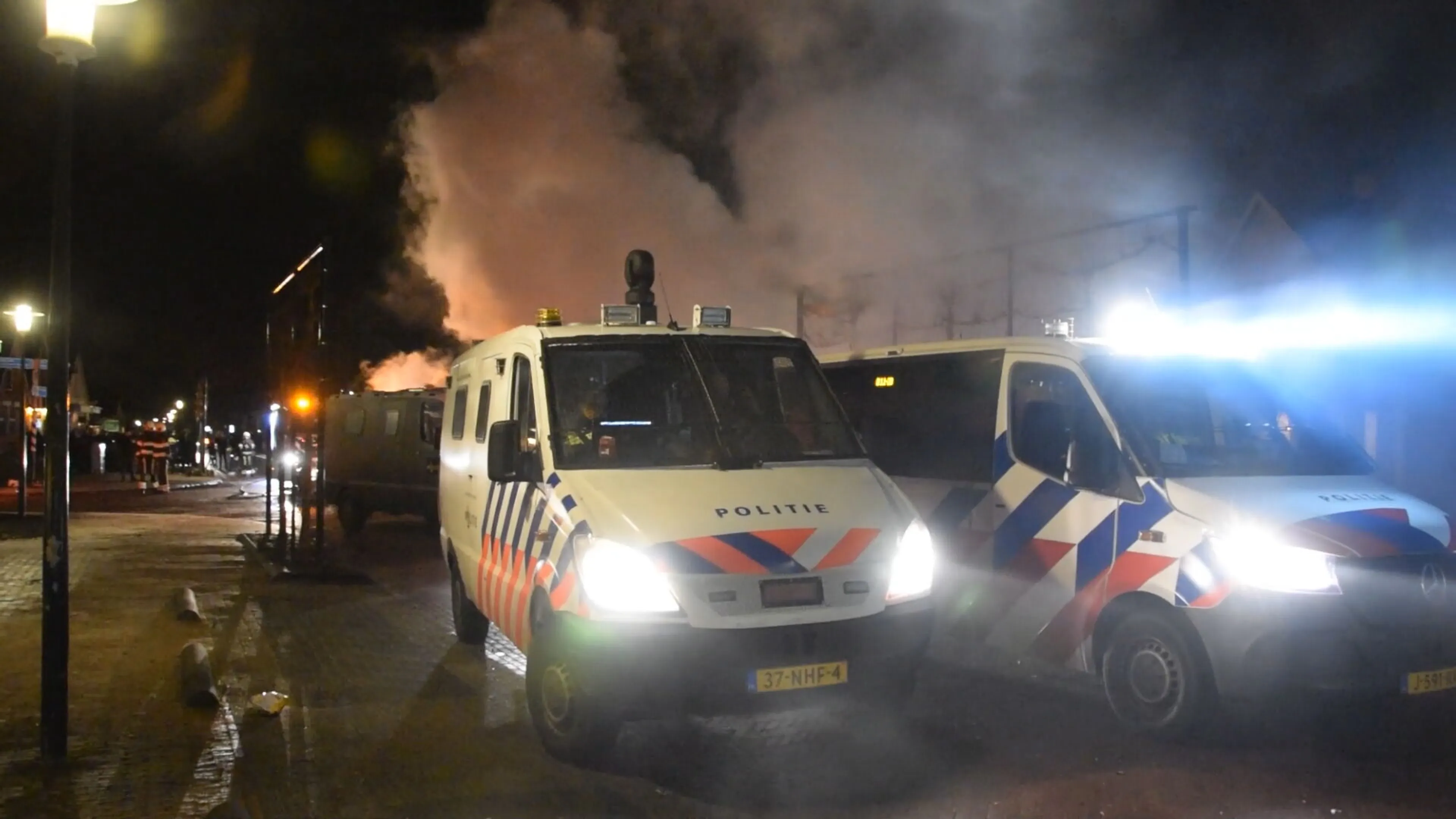 Kollumerzwaag kookt na hard optreden ME: 'Dit was buitensporig geweld'