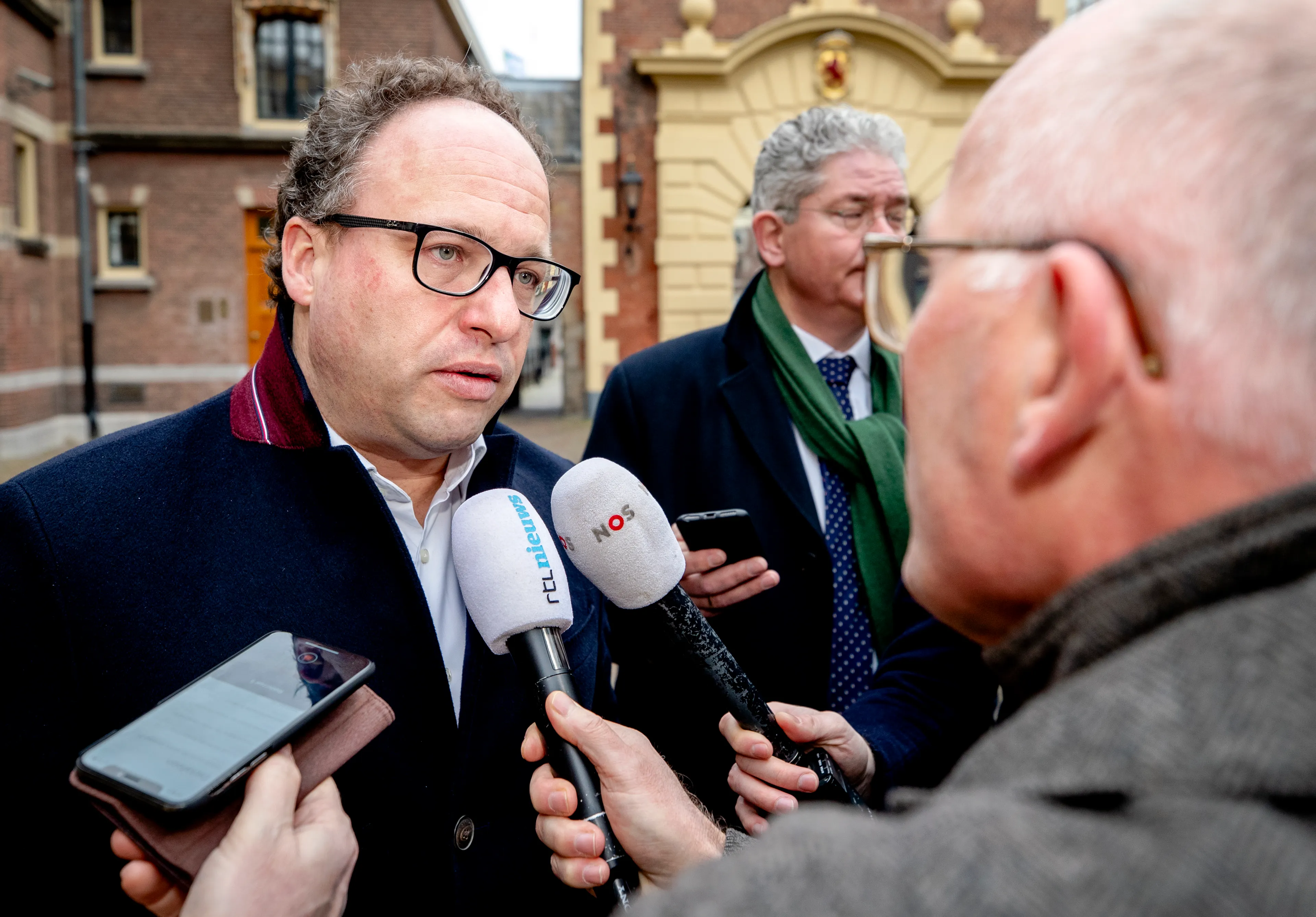 5000 bedrijven willen werktijdverkorting, hulp kabinet voor ondernemers