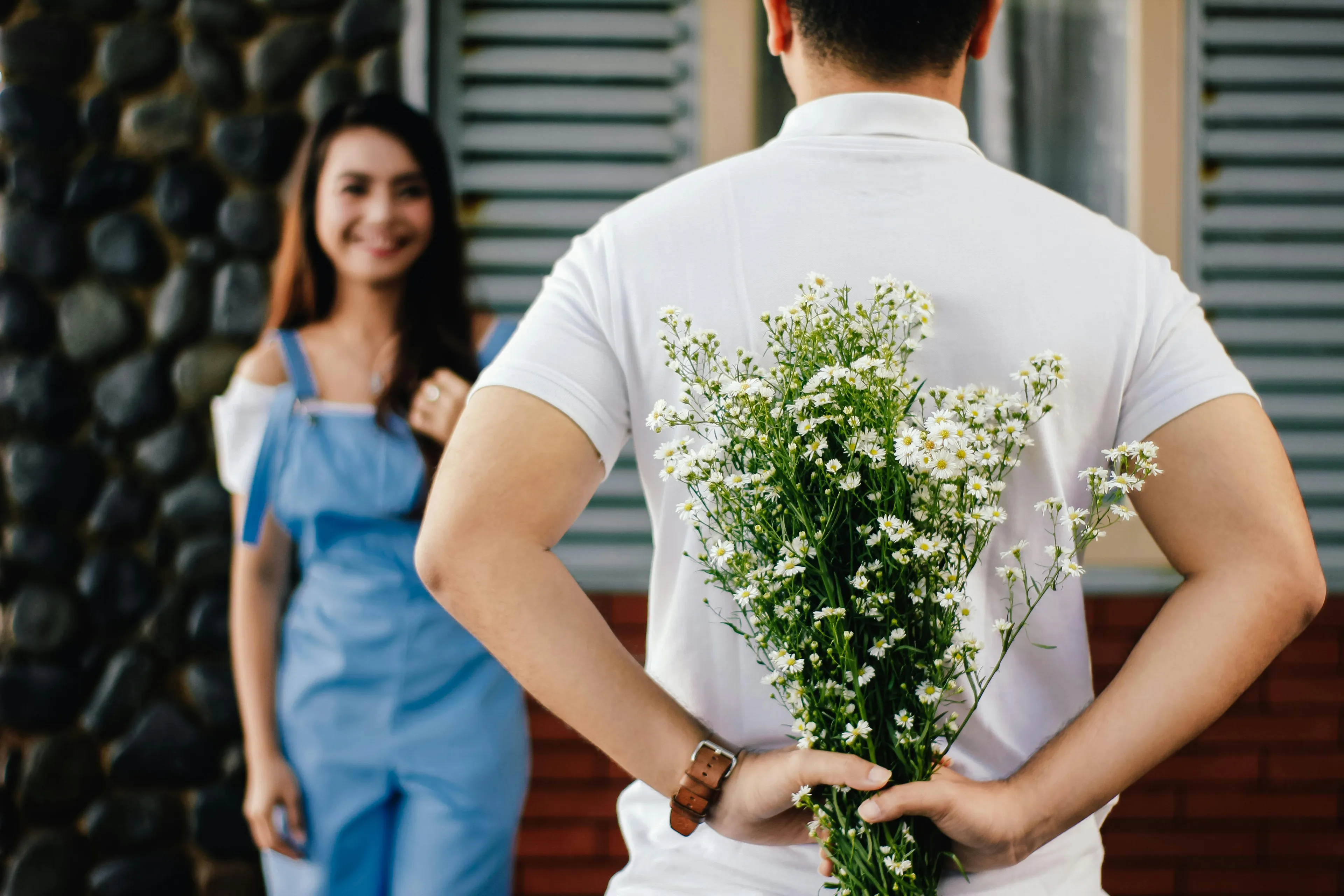 Single mannen hunkeren vaker naar liefdesrelatie