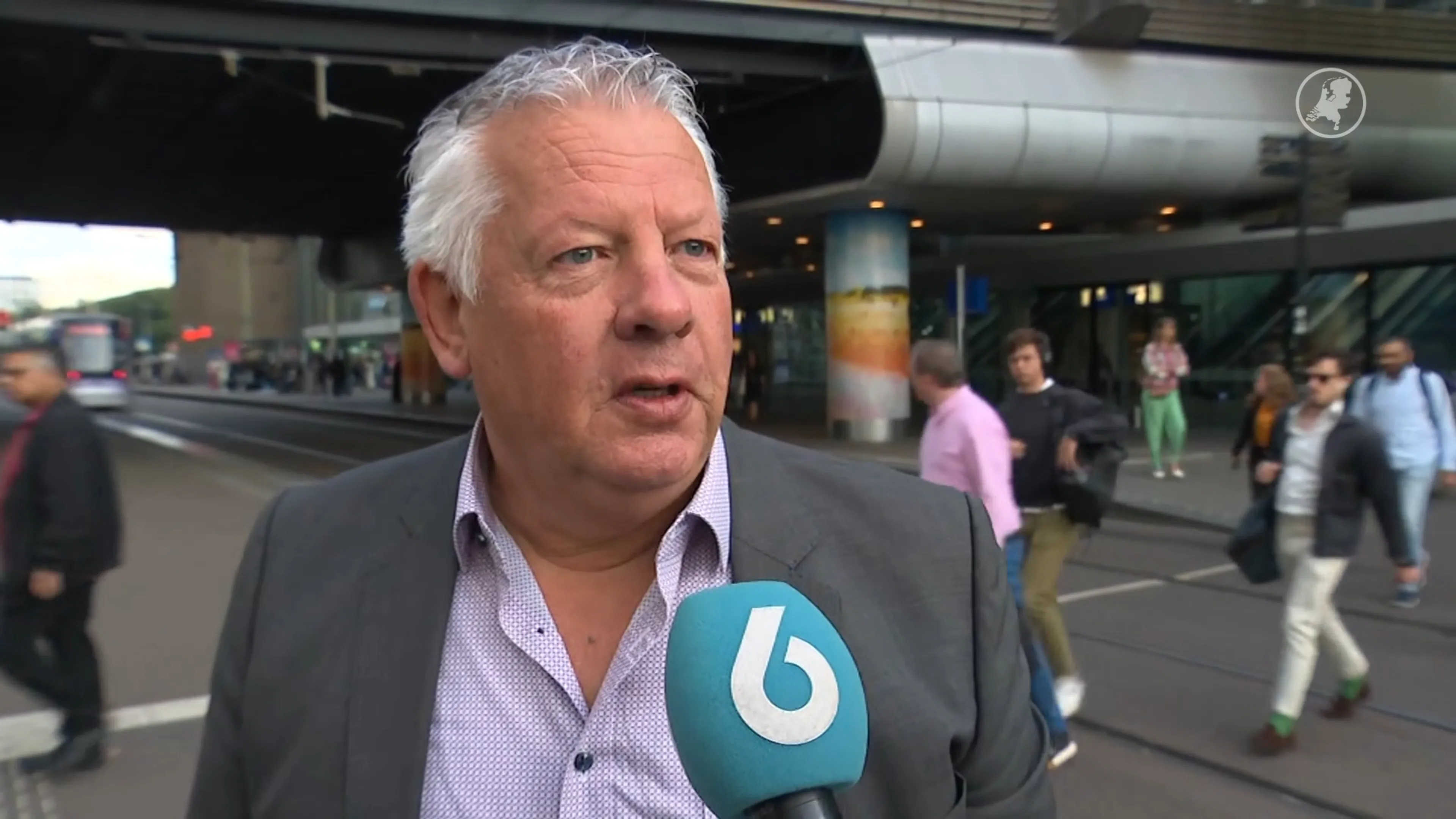 Moeten oud-ministers en premiers terugkomen om het kabinet te leiden?