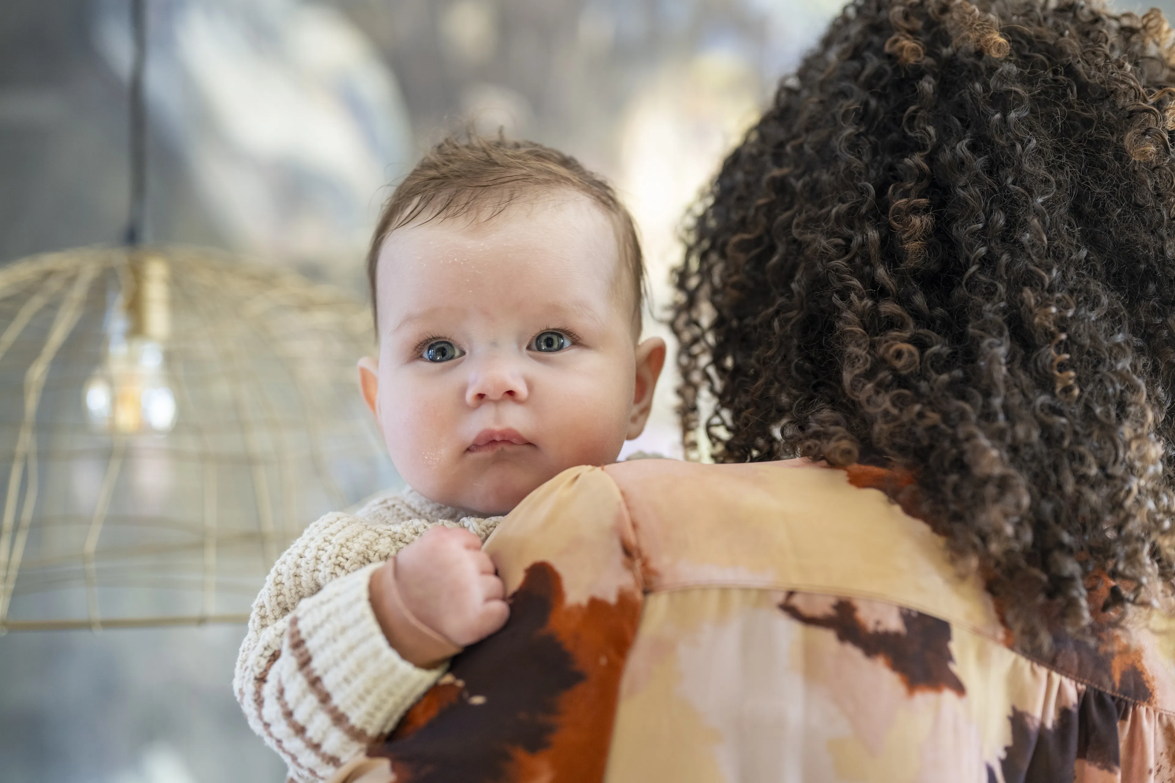 'Bescherm baby's tegen kinkhoest door werknemers te vaccineren'