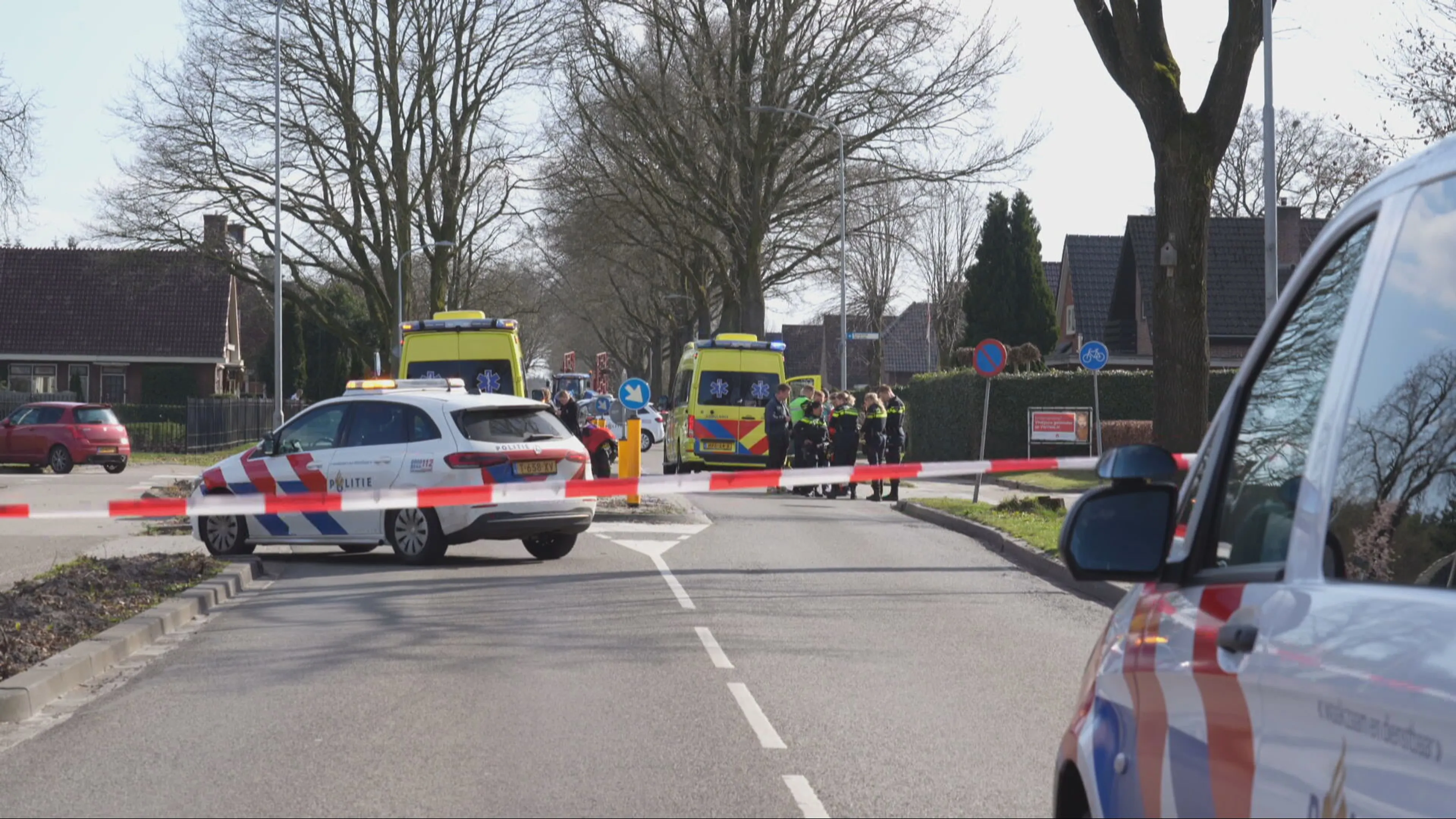 Motorrijder overlijdt bij botsing met auto in Klazienaveen