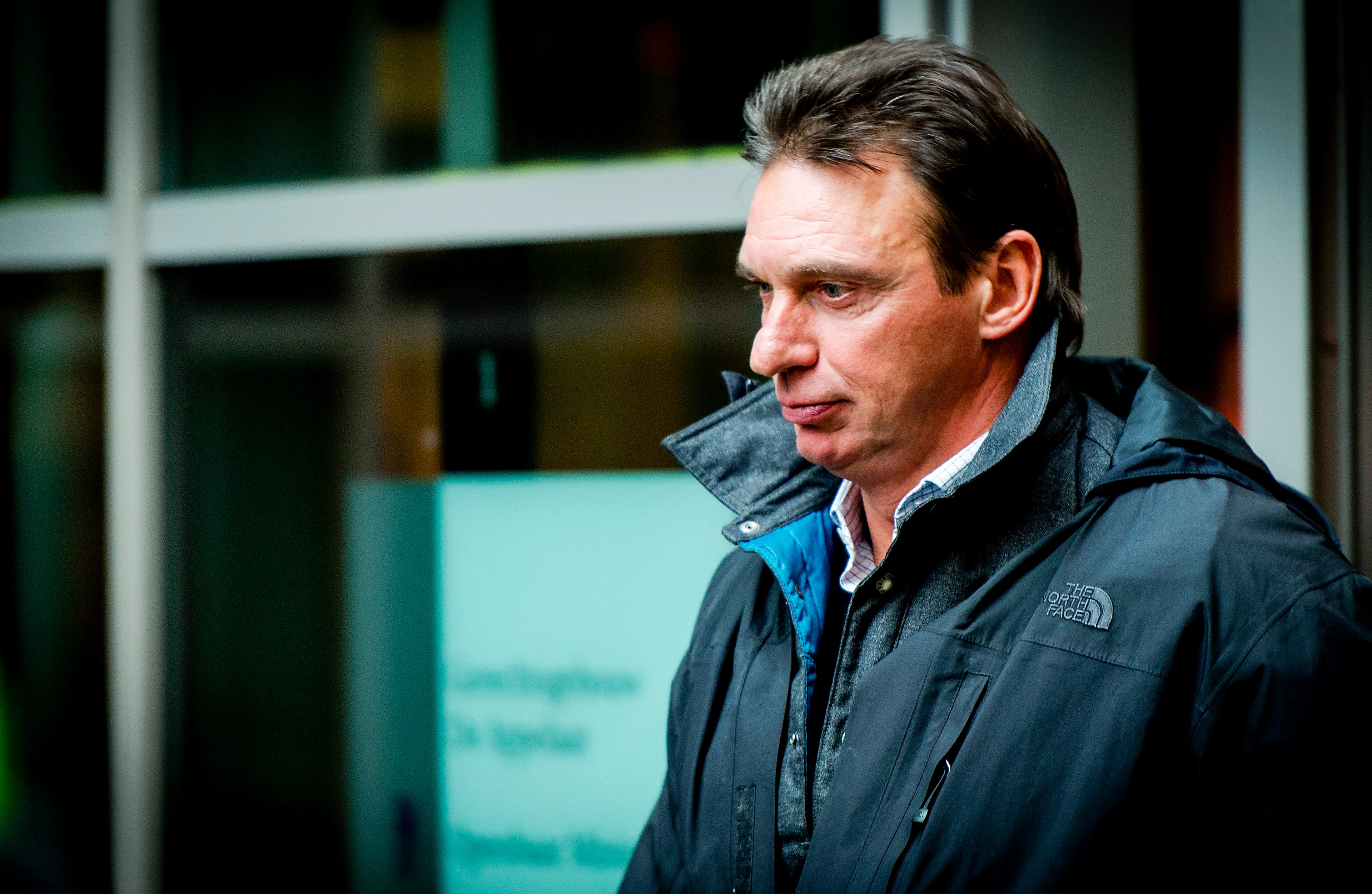 Willem Holleeder overgeplaatst naar minder zwaar beveiligde gevangenis