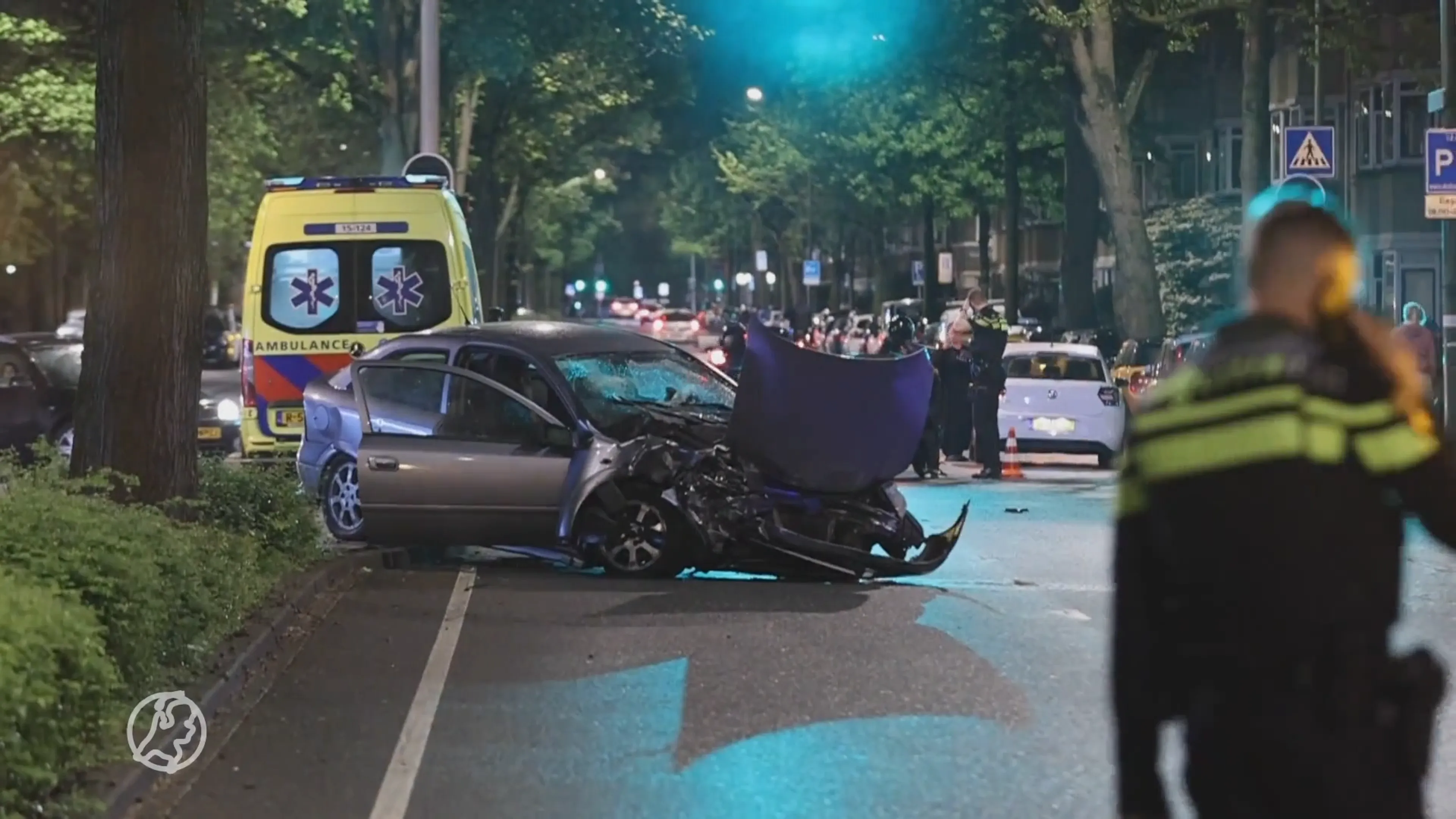 Meerdere gewonden na zware frontale aanrijding in Den Haag