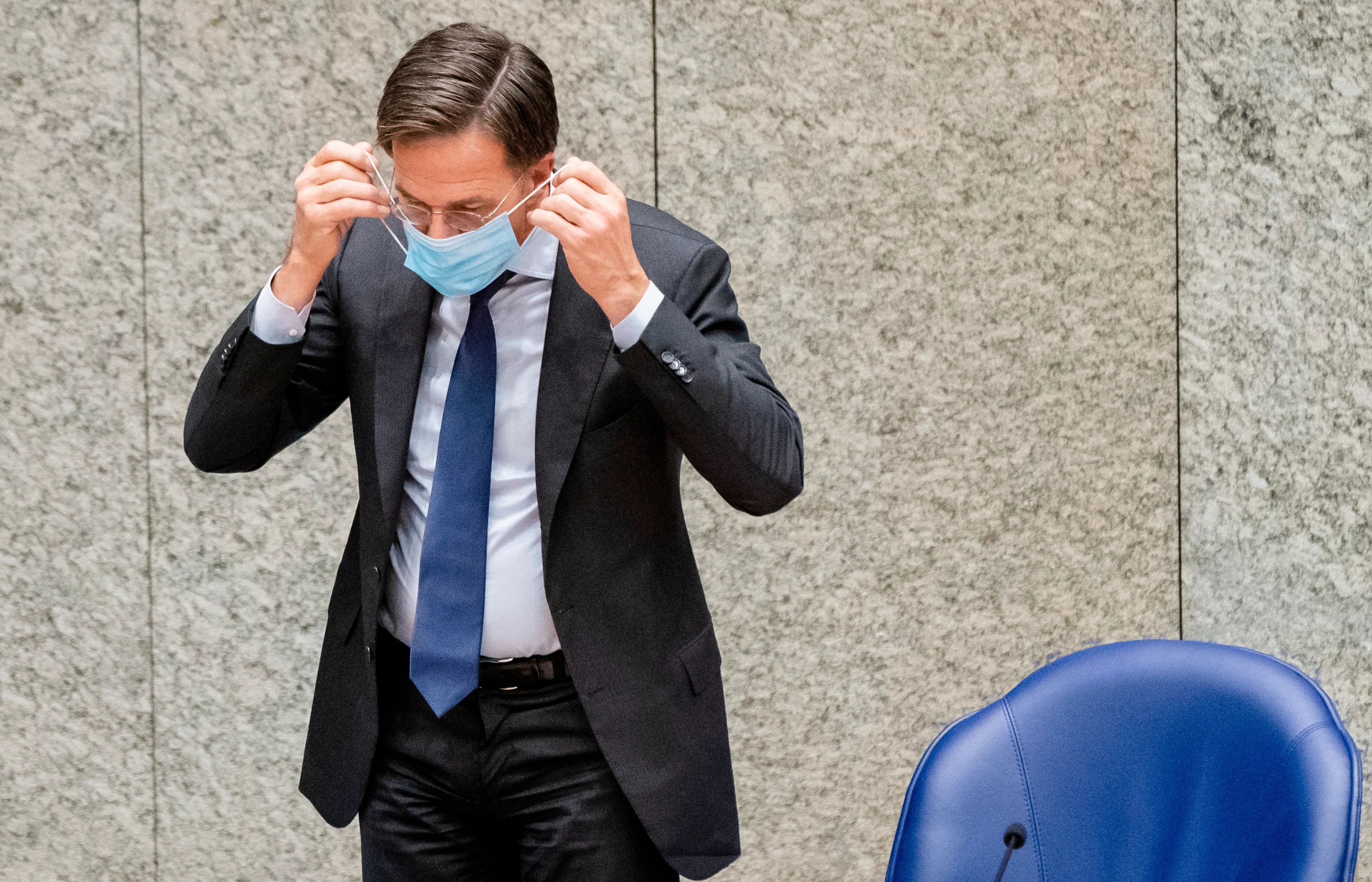 Kabinet wil wet noodtoestand gebruiken voor avondklok