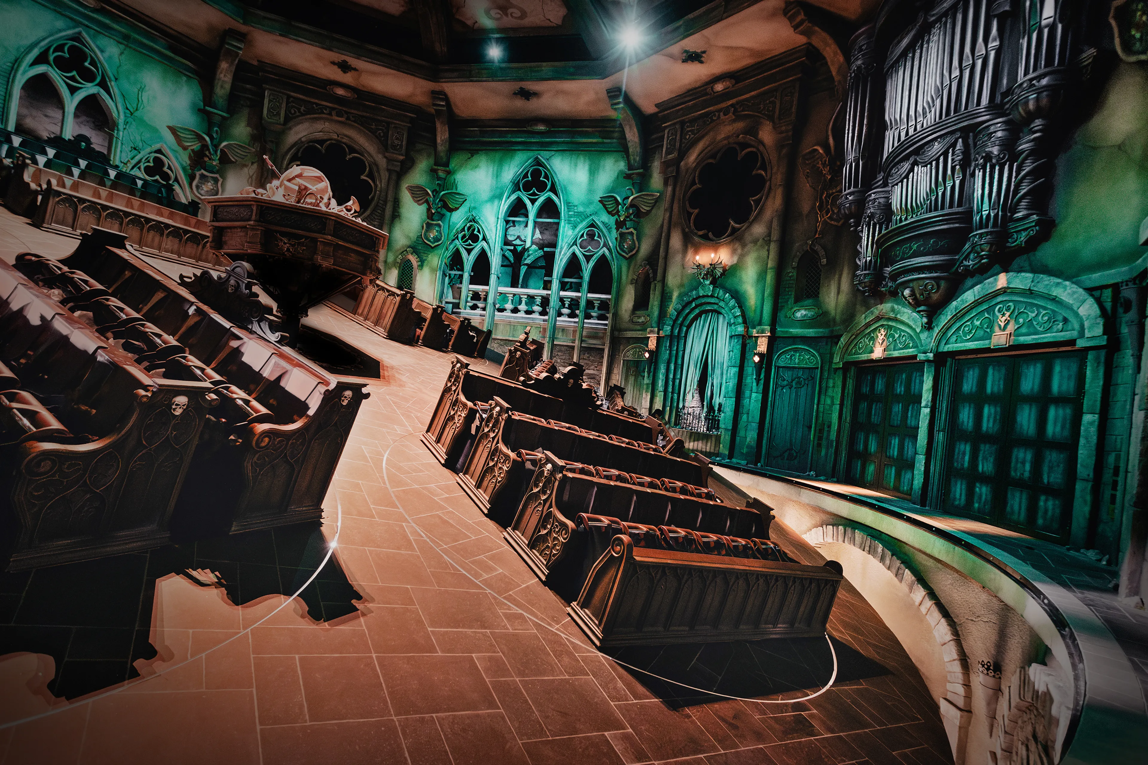 Efteling trots: Danse Macabre wint 'Oscar van de pretparkwereld'