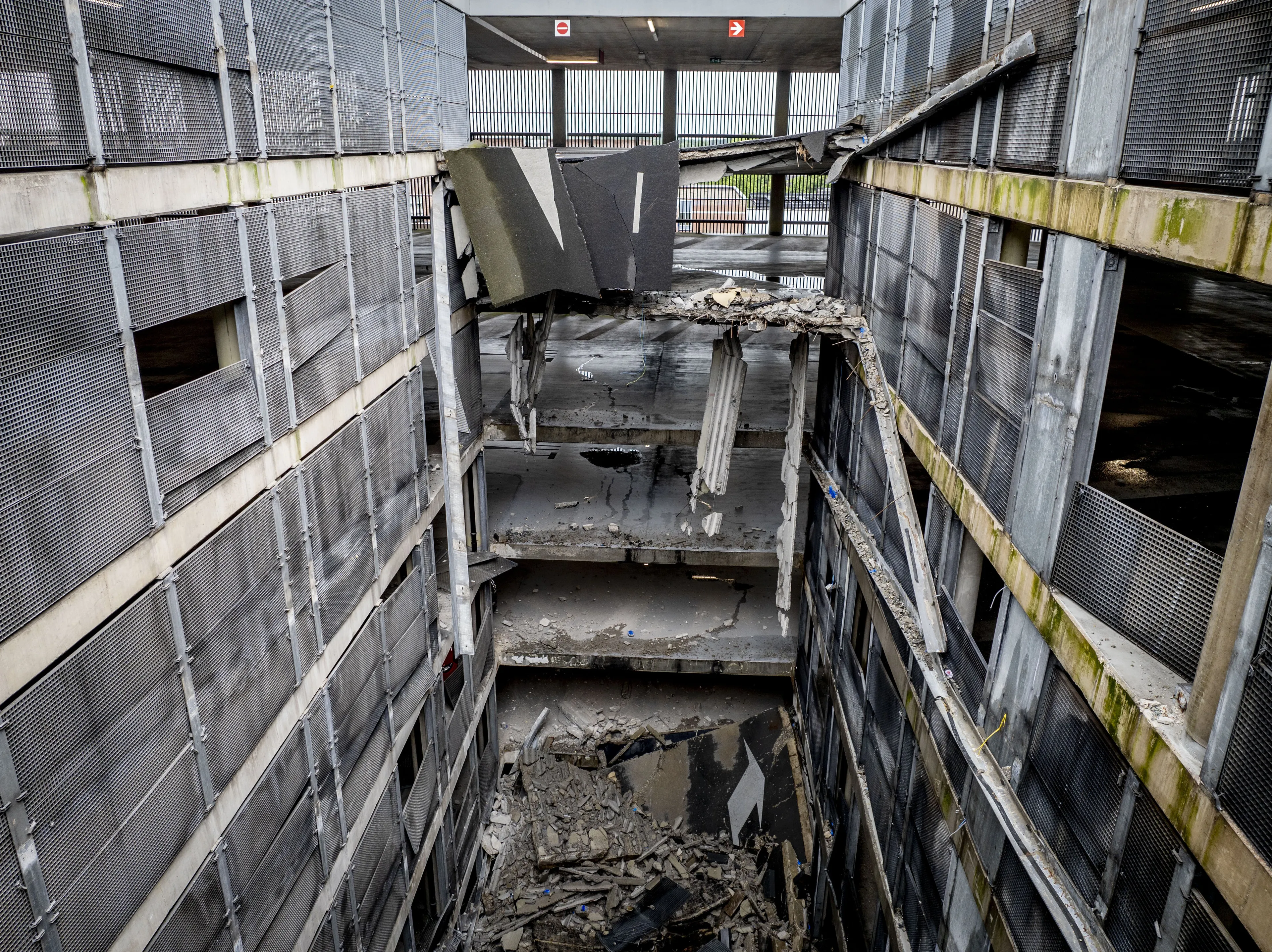Ingestorte parkeergarage bij ziekenhuis Nieuwegein gaat weer open
