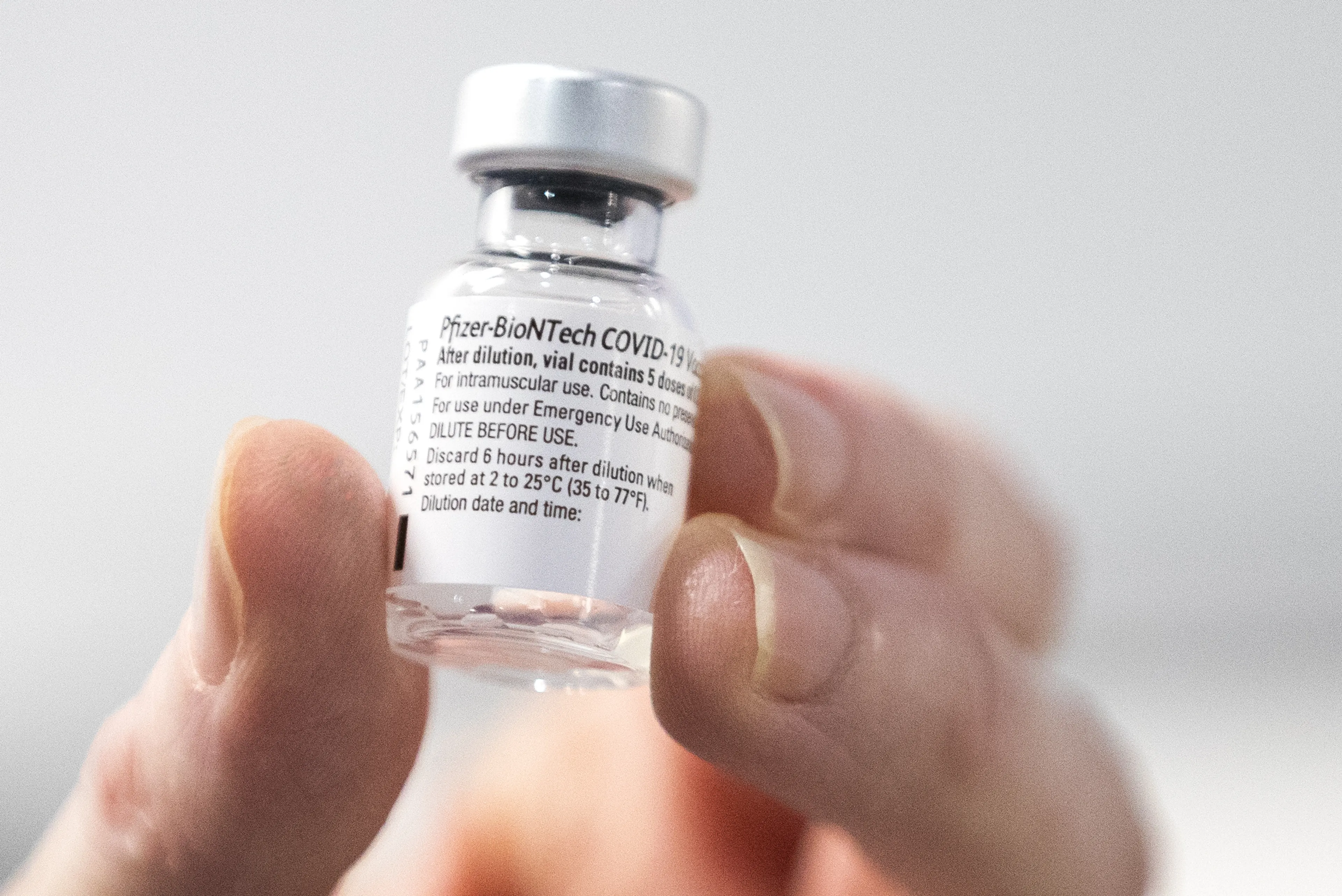 Vaccins Pfizer en AstraZeneca werken ook tegen Indiase variant