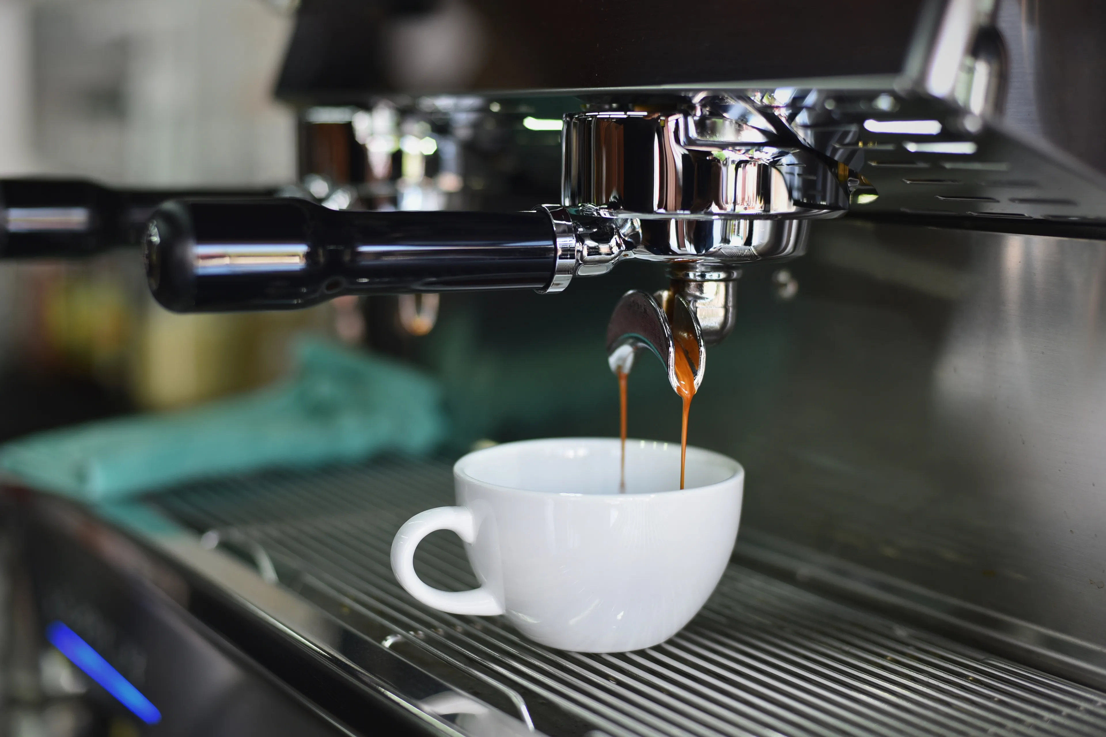 Koffie wordt steeds duurder: 'Dit gaat heel veel pijn doen in de portemonnee'