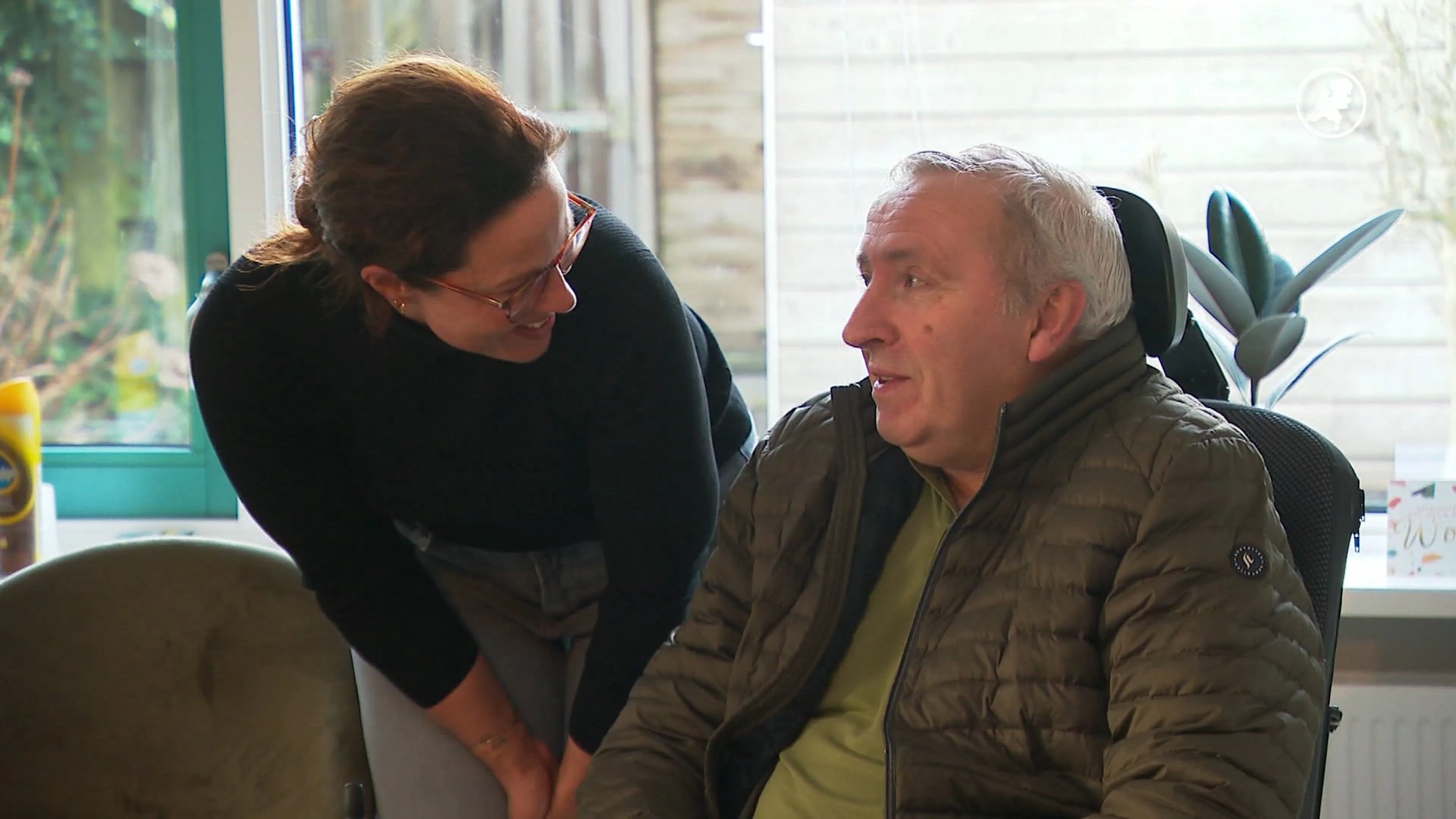 Goed nieuws voor zieke Johan (60): 'Door nieuw huis heb ik m'n vrijheid terug'
