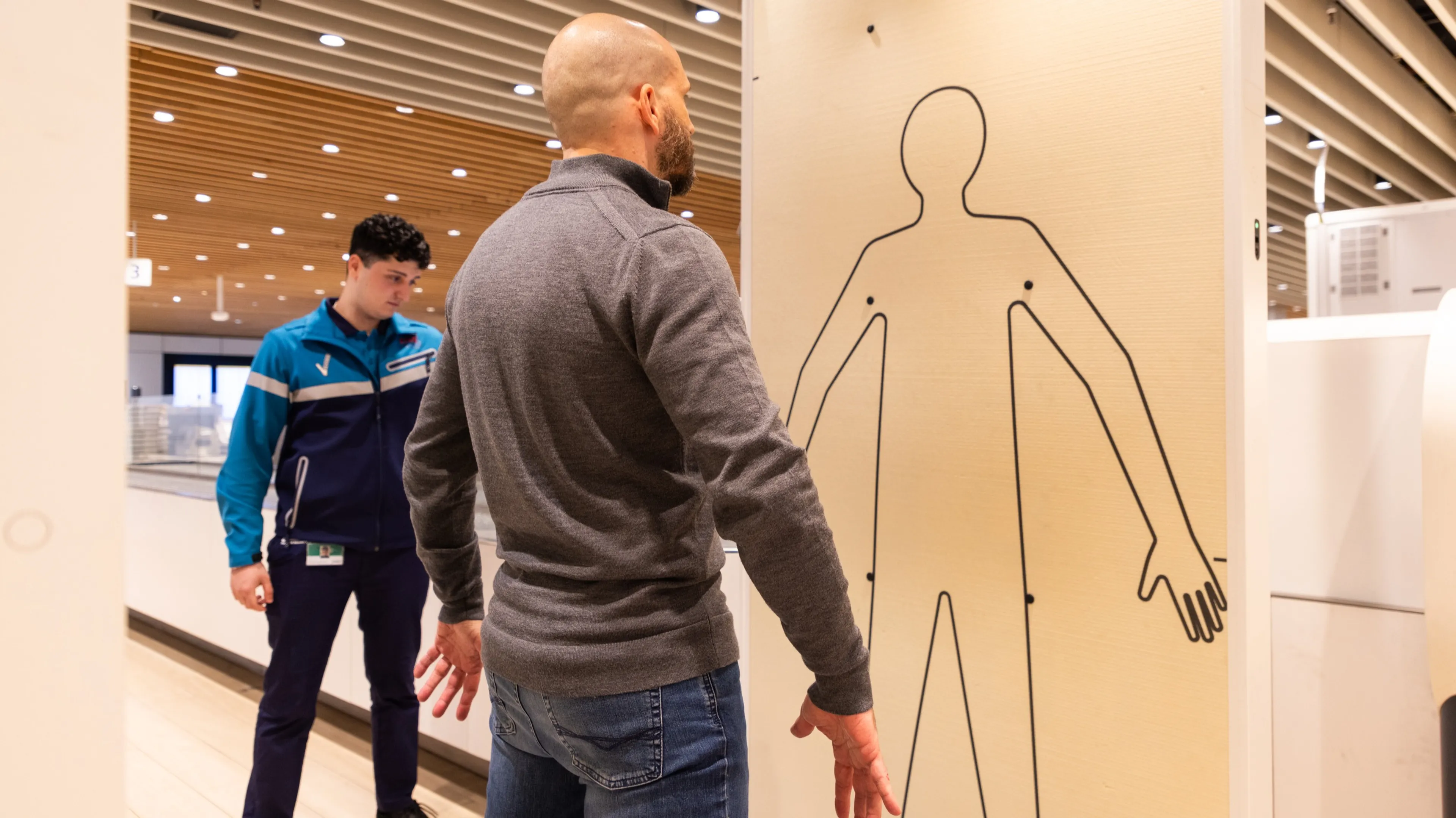 Beveiliging Schiphol ondermaats: 'Wapens of explosieven gemist'