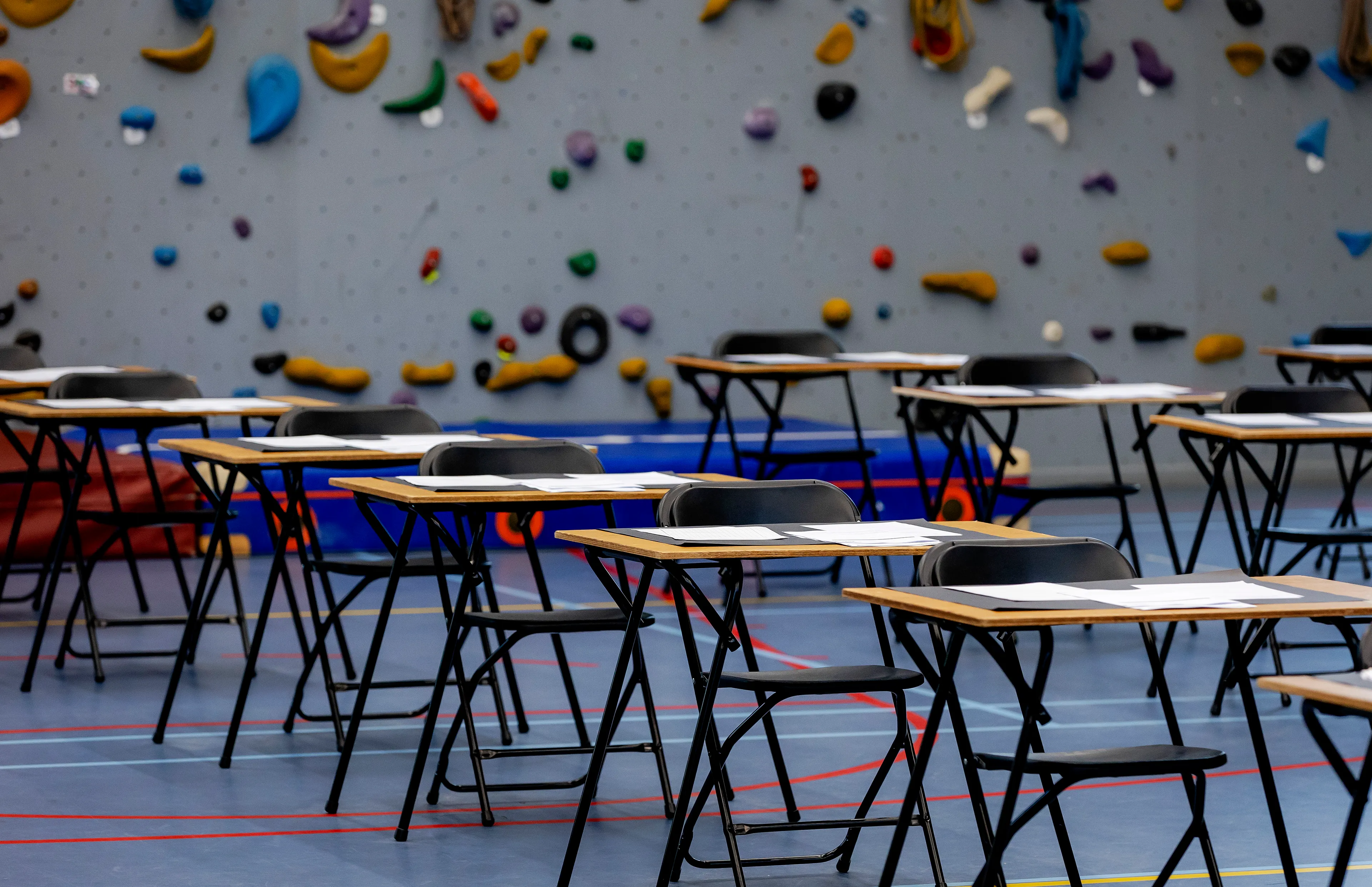 'LAKS ontvangt doodsbedreigingen vanwege nieuwe taalgids voor scholen'