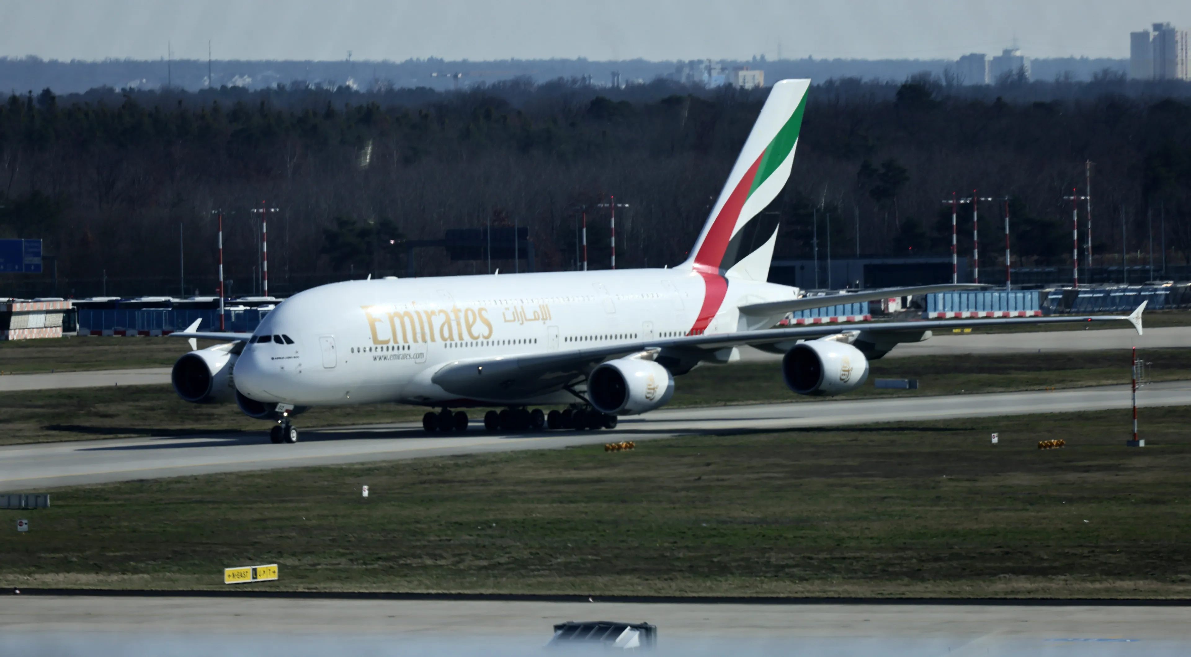 Emirates hervat dit weekend veel vluchten: ook weer dagelijks naar Schiphol
