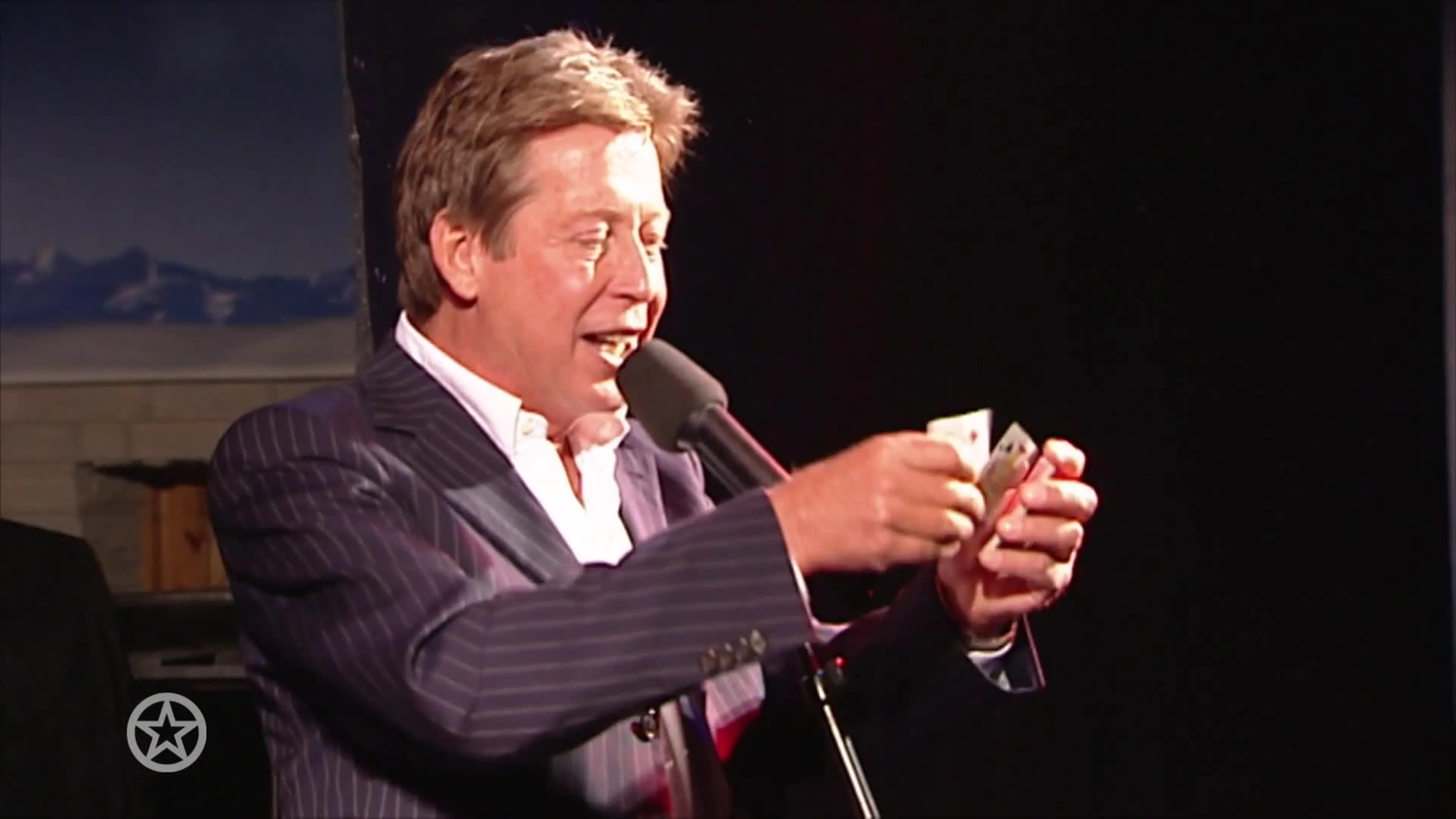 Hans Kazan is nu Ridder Hans