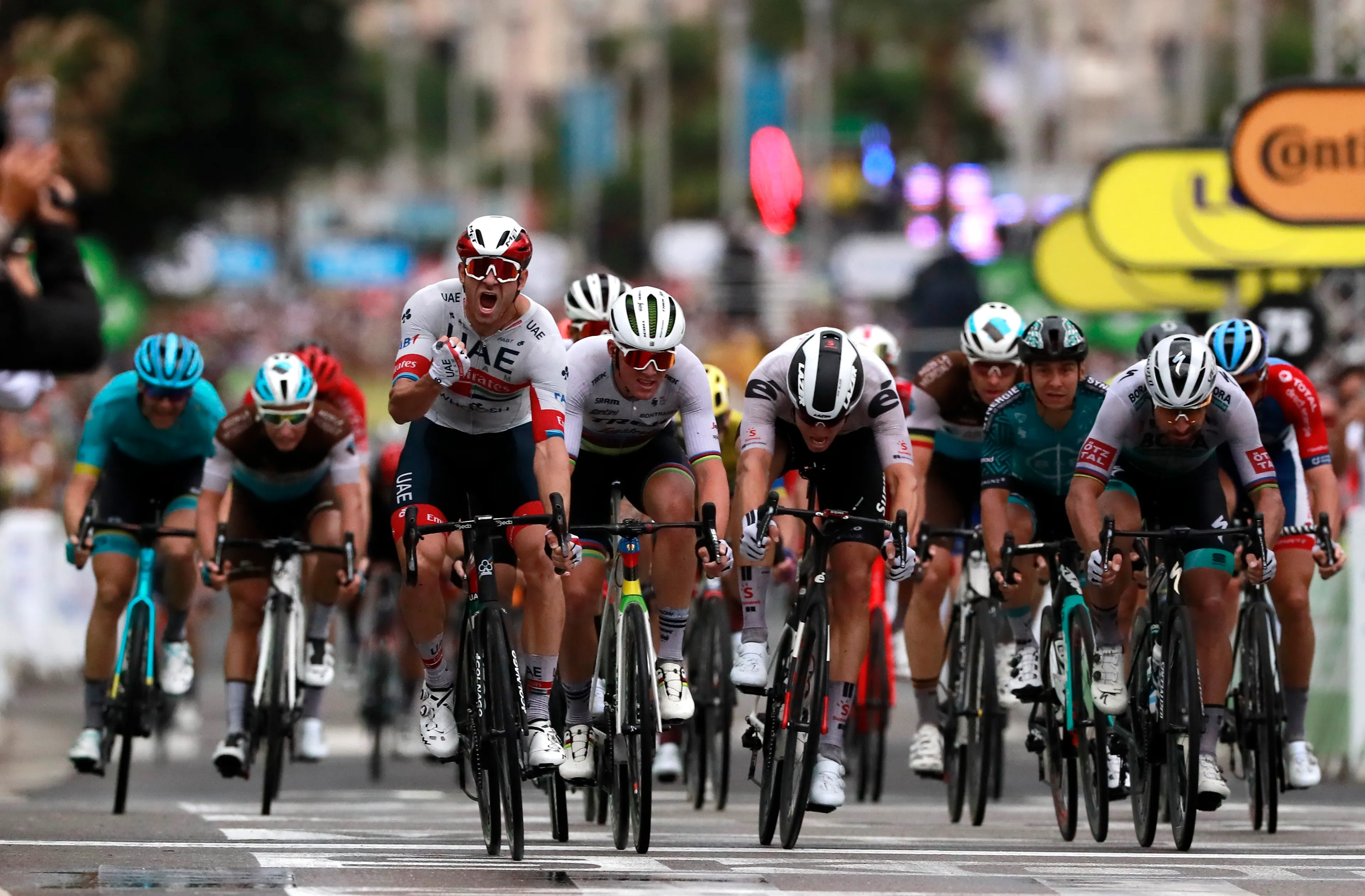 Nederlander Cees Bol grijpt net naast ritzege bij start Tour de France