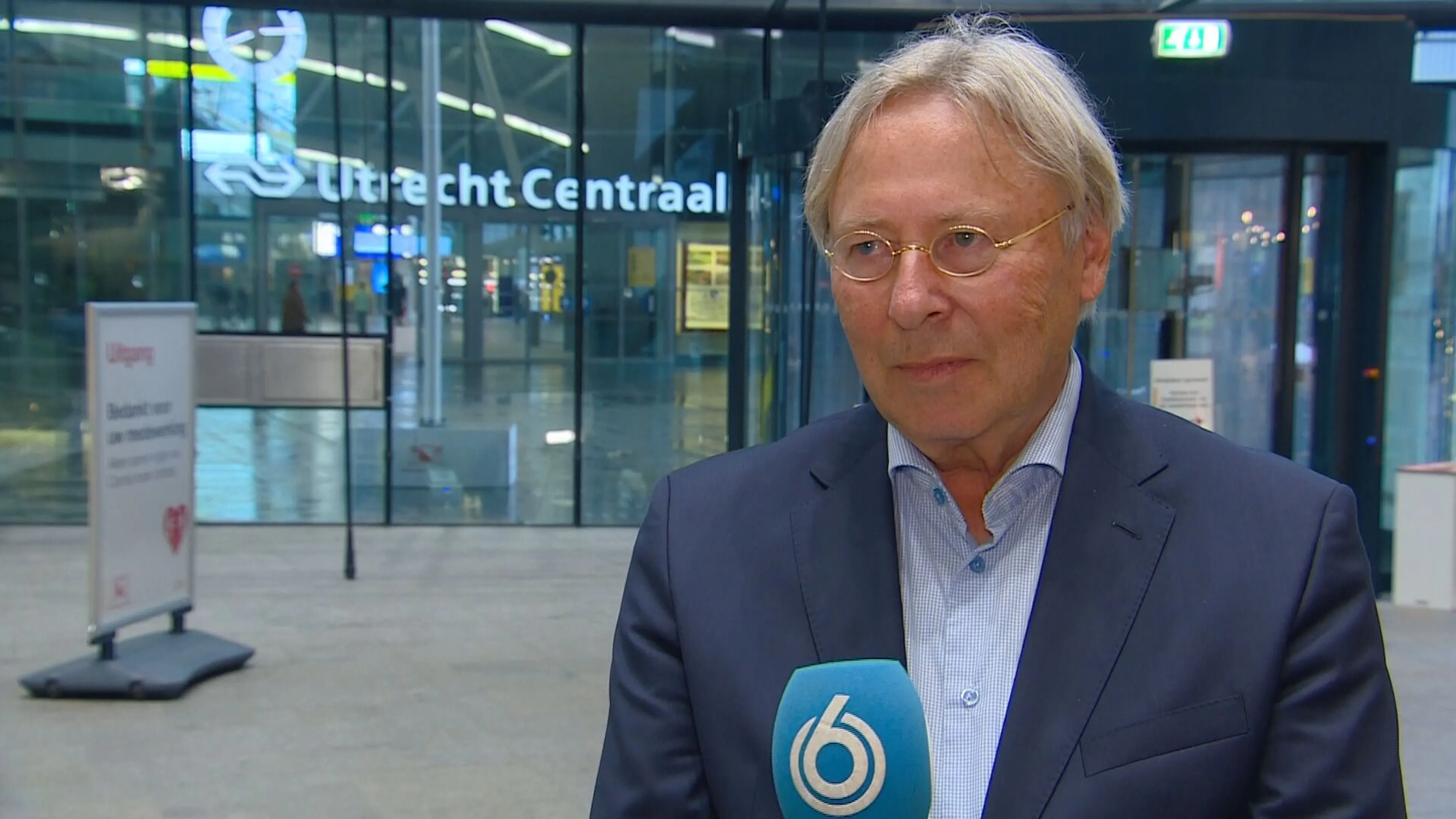 Demonstratie Utrecht volgens burgemeester goed verlopen: 'Verschillende groepen zijn goed van elkaar gescheiden'