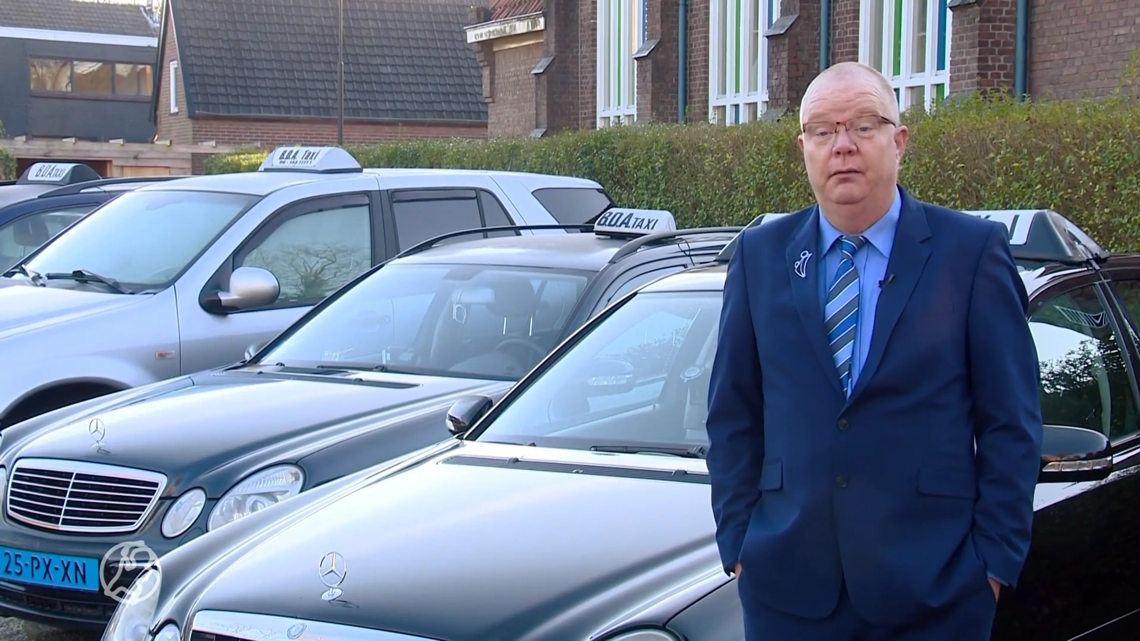Avondklok nekslag voor taxichauffeurs: 'Nog maar één ritje per dag'