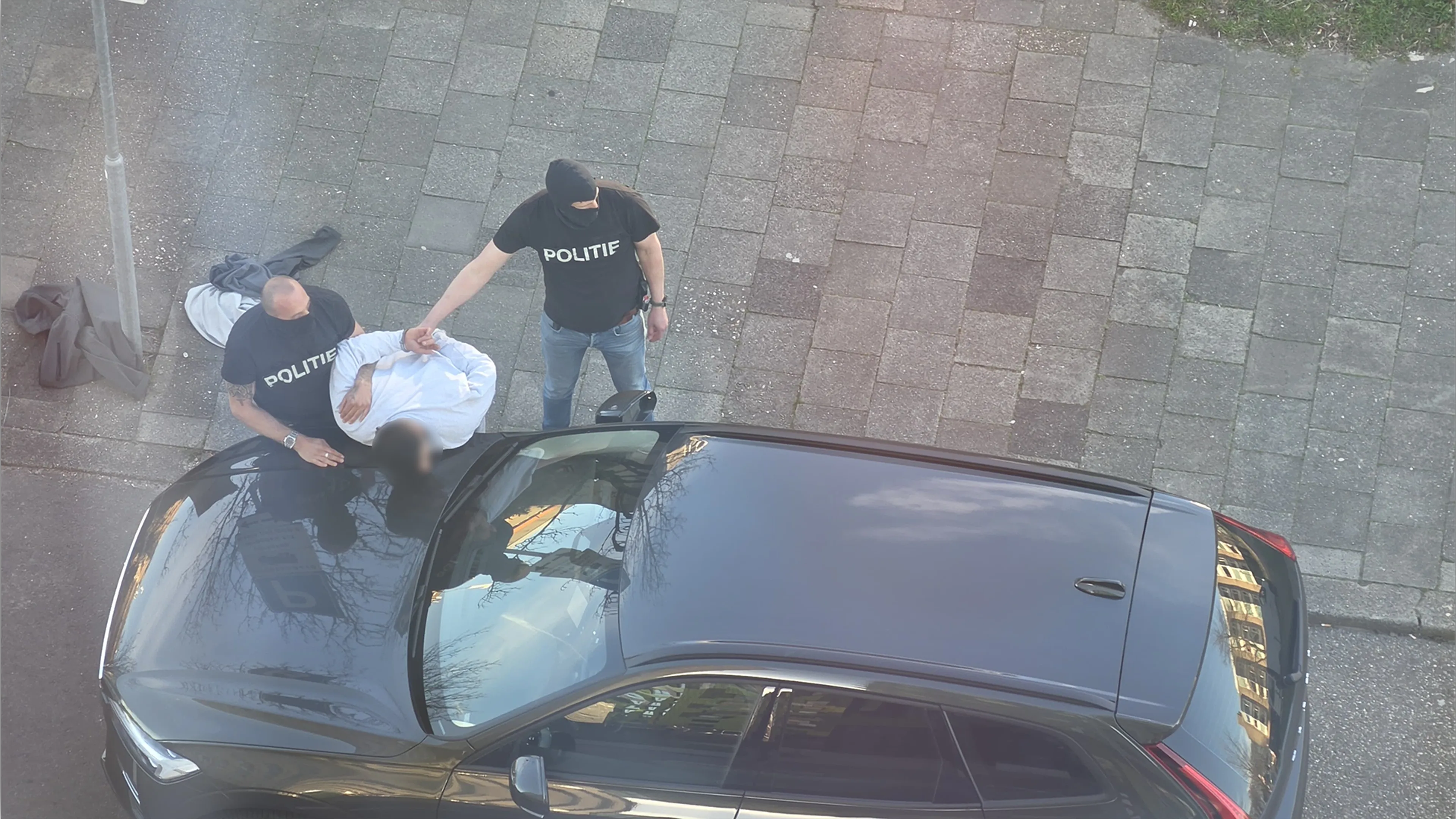 Omstander filmt aanhouding voortvluchtige gevangene in Utrecht