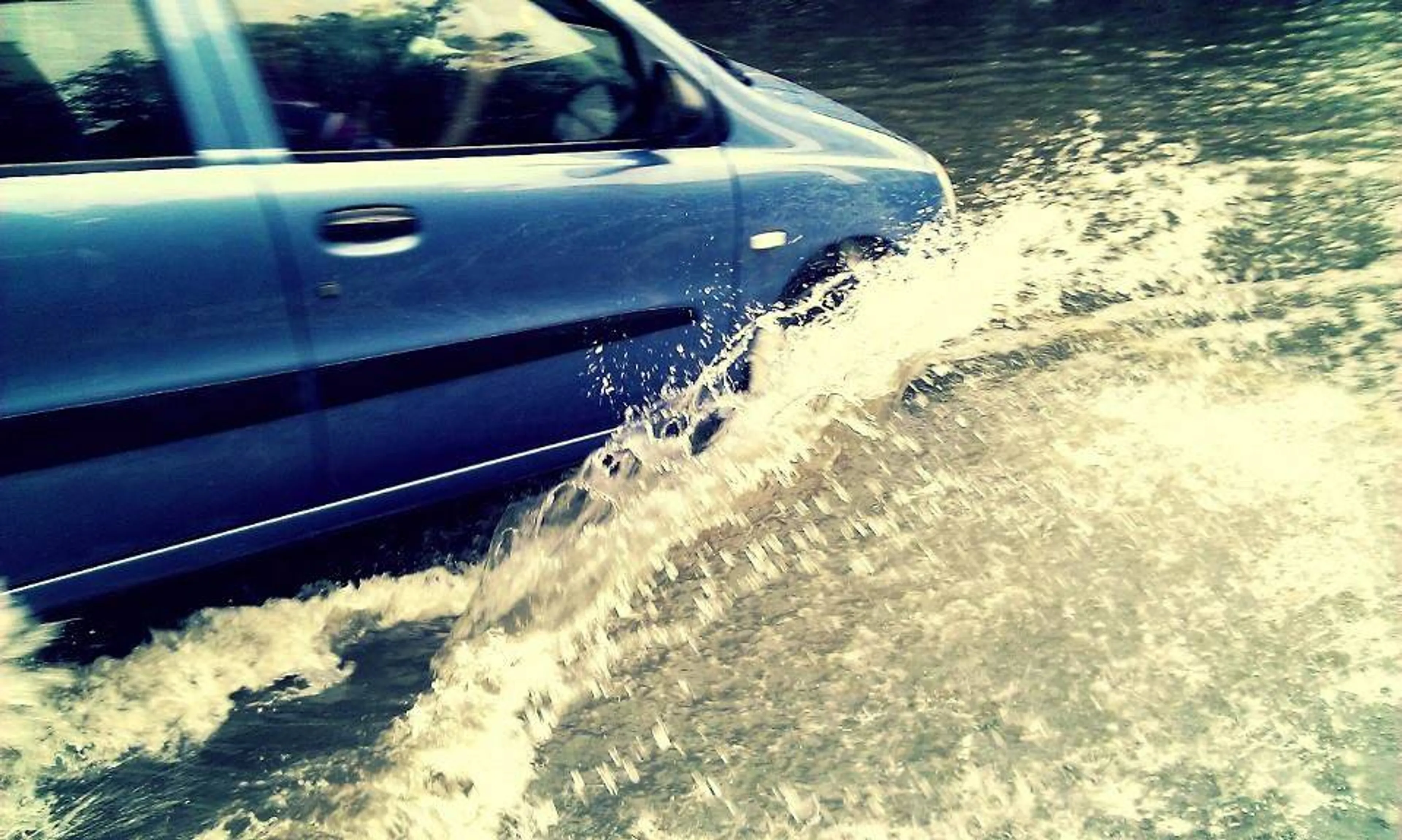 Wateroverlast in westen van Noord-Brabant en oosten van Zeeland