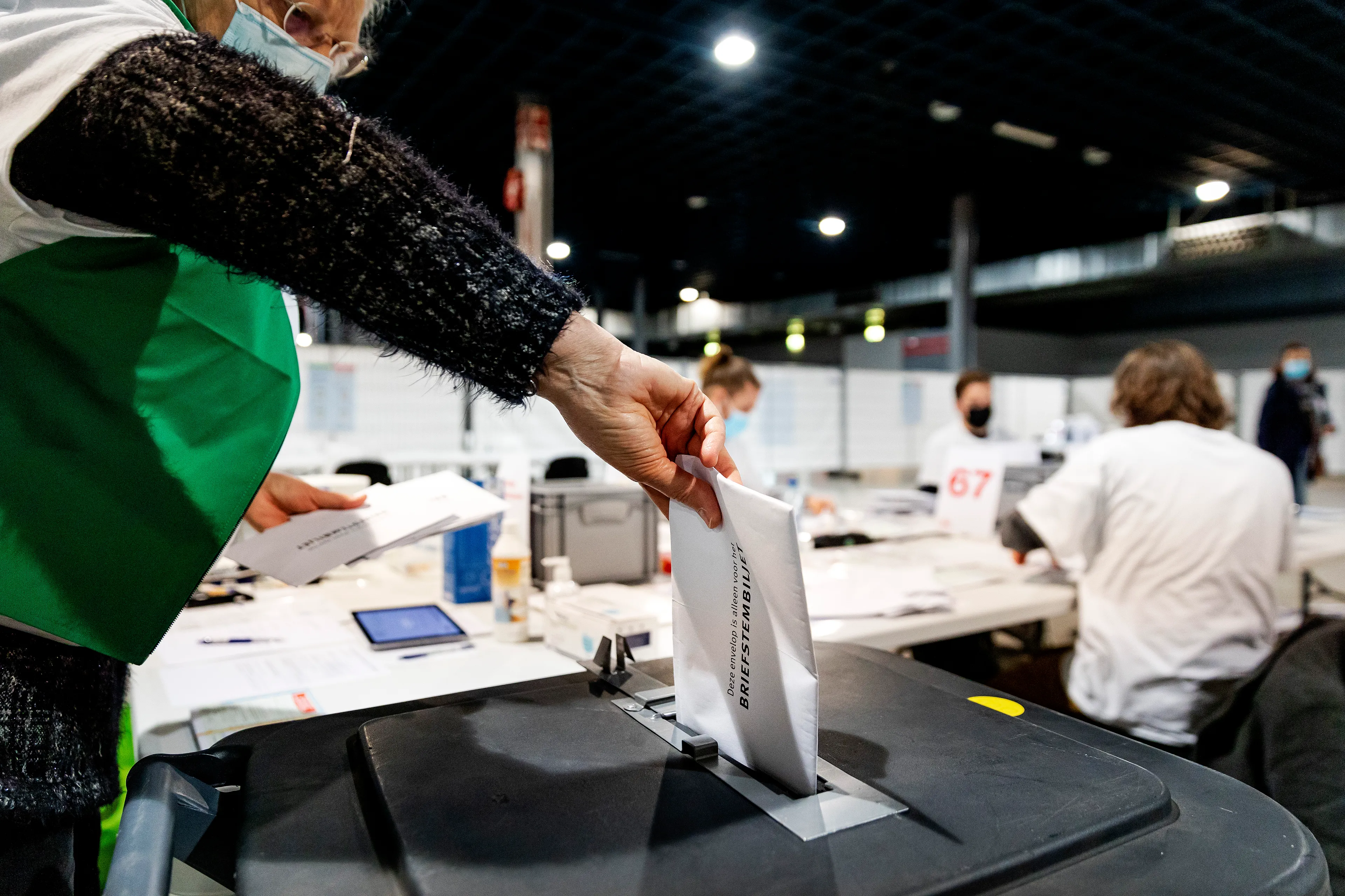 VERKIEZINGEN | Stemlokalen gesloten, dag één zit erop