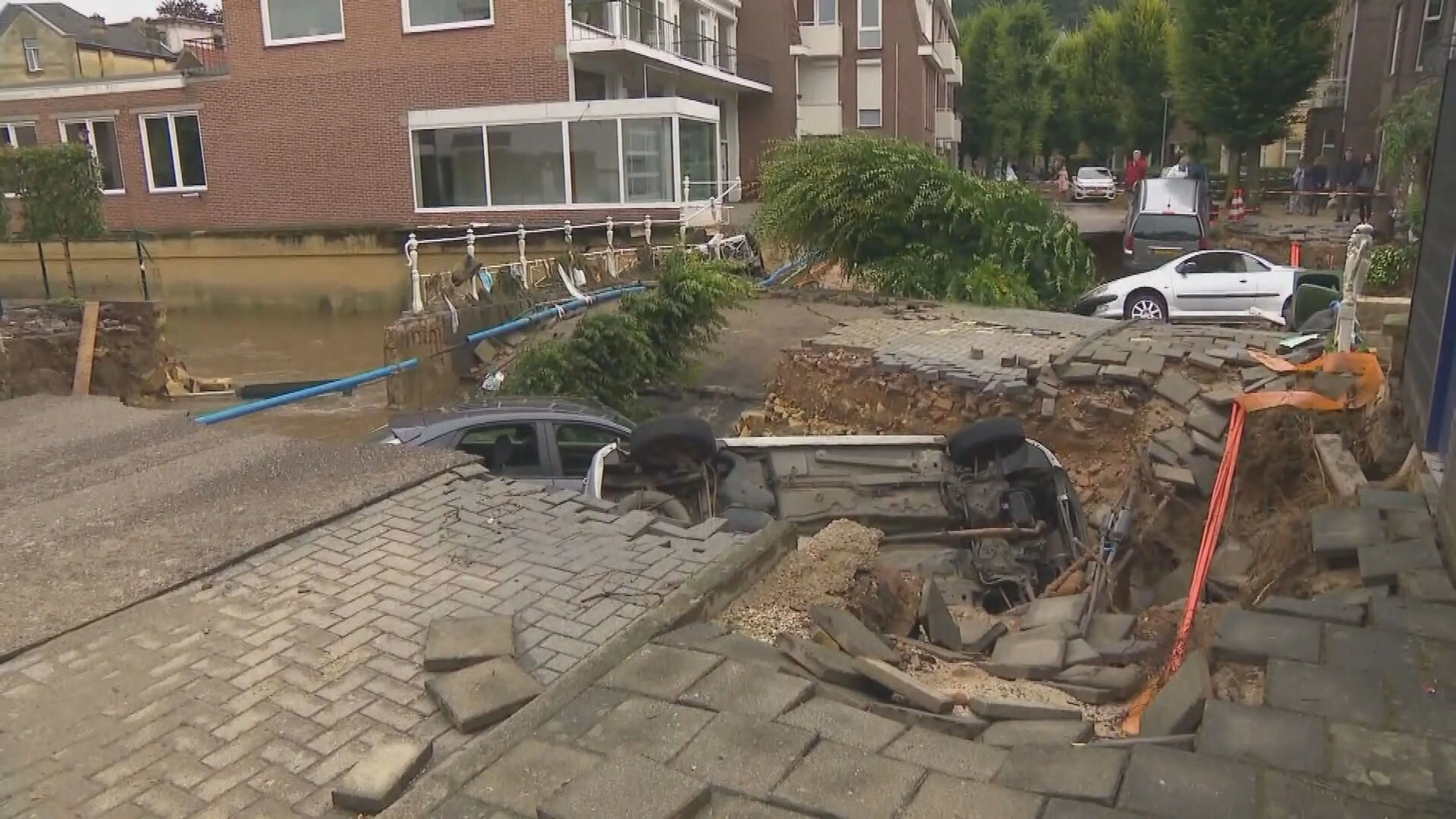 Verzekeraars willen dat iedereen zich vanaf 2025 kan verzekeren tegen overstromingen