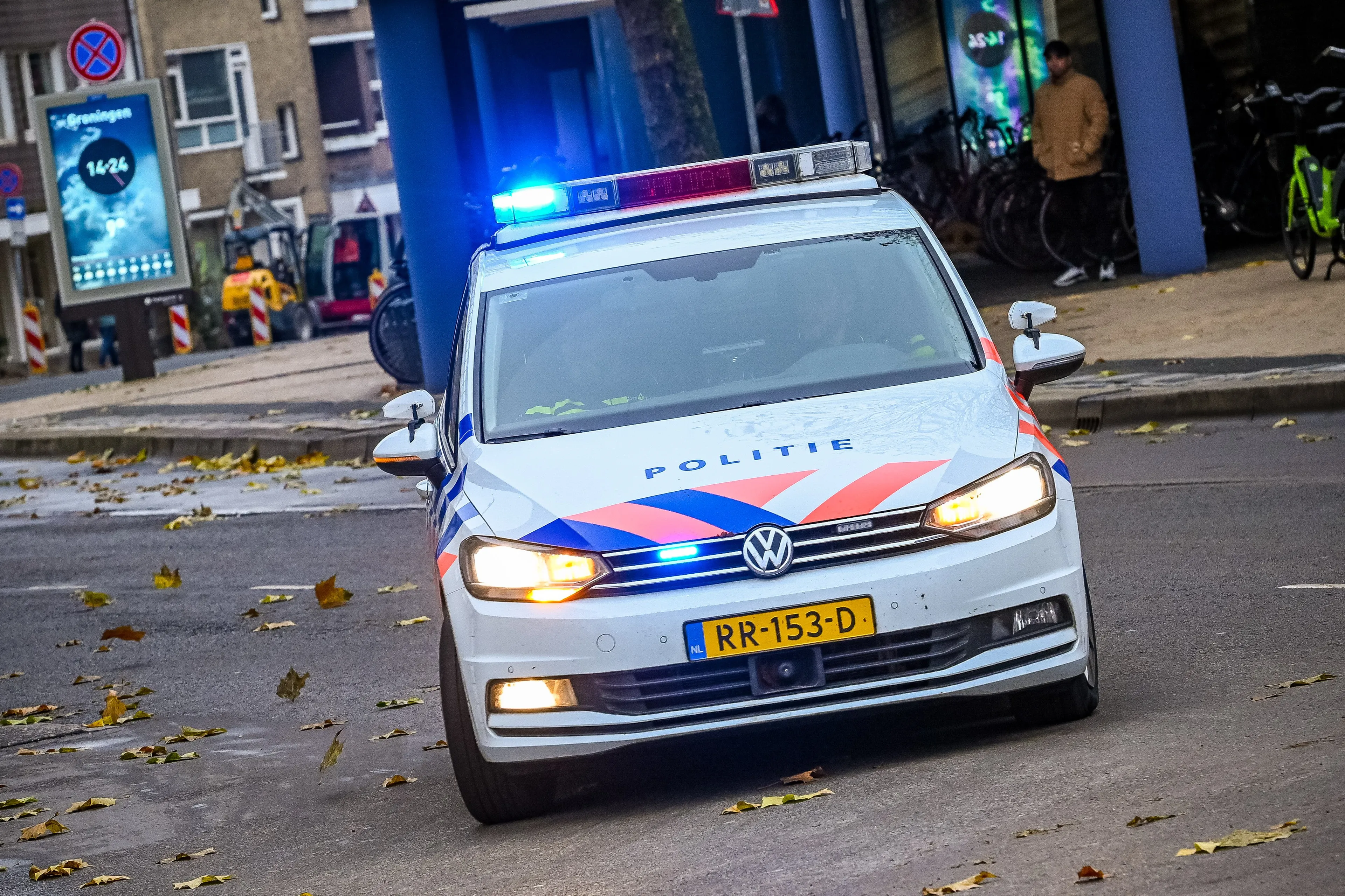 Dollemansrit door Rotterdam, vluchtende verdachte rijdt meerdere mensen aan 