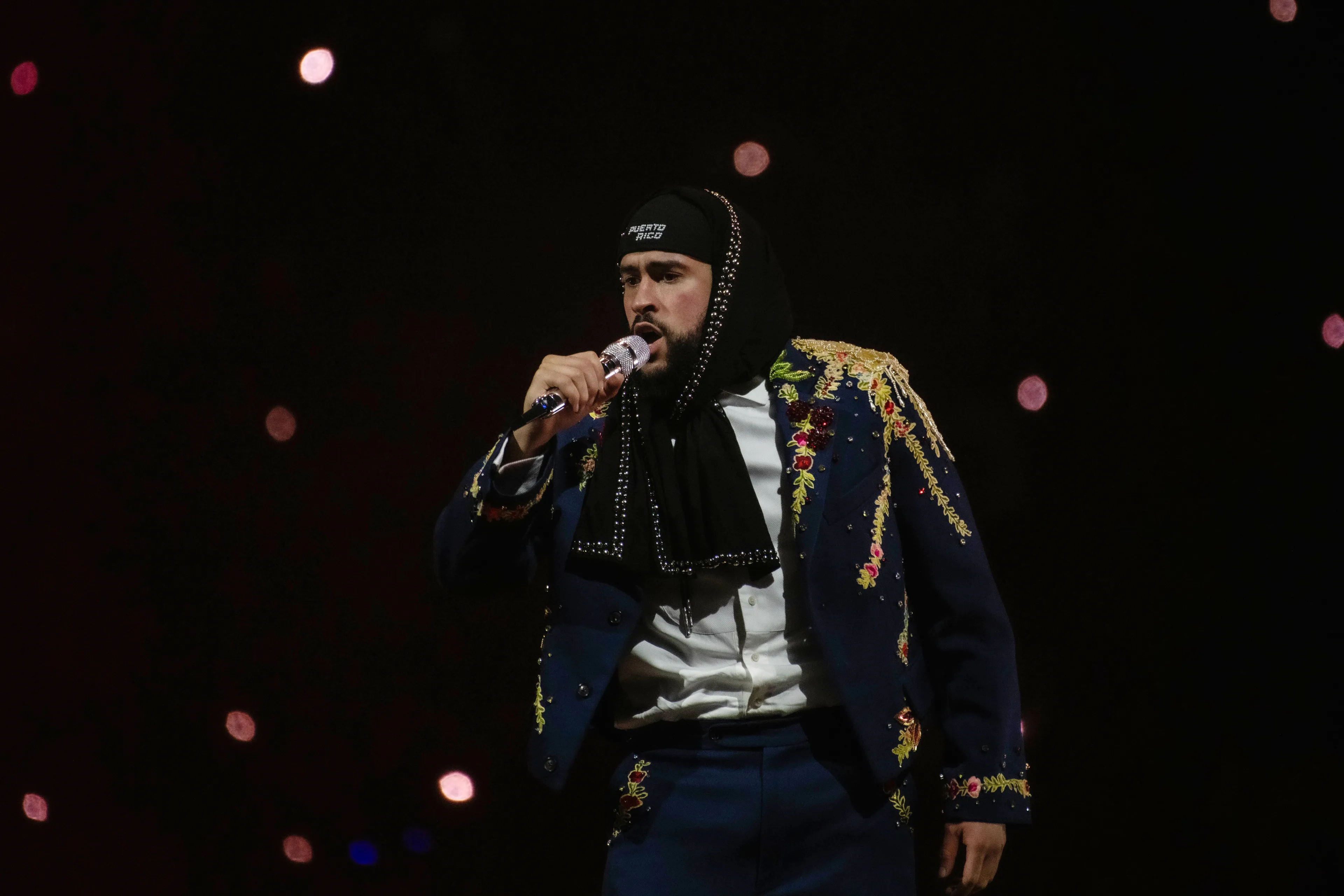 Bad Bunny komt naar Nederland in nieuwe wereldtournee