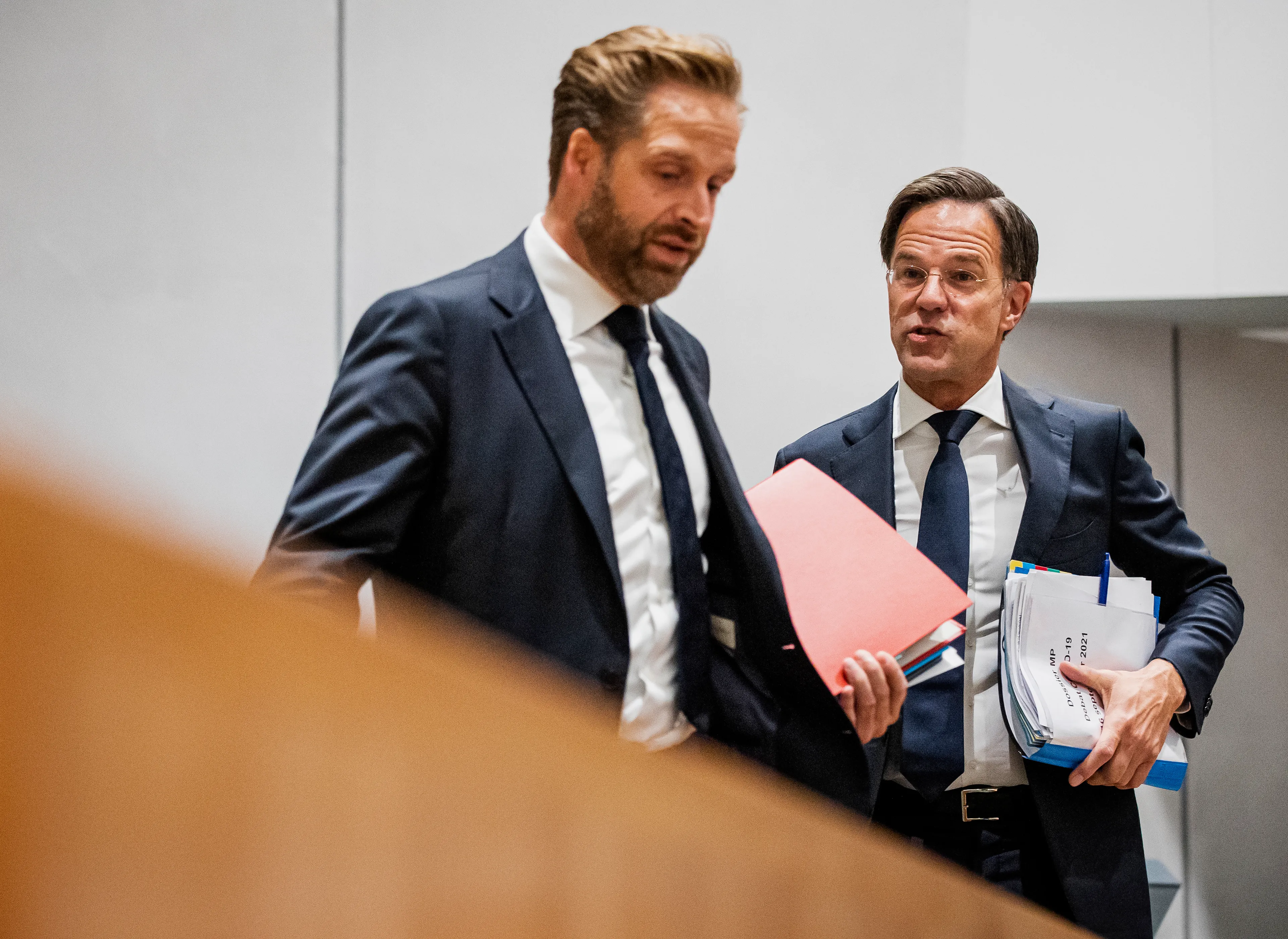 'Rutte wiste tijdens de pandemie ook sms-verkeer met Hugo de Jonge'