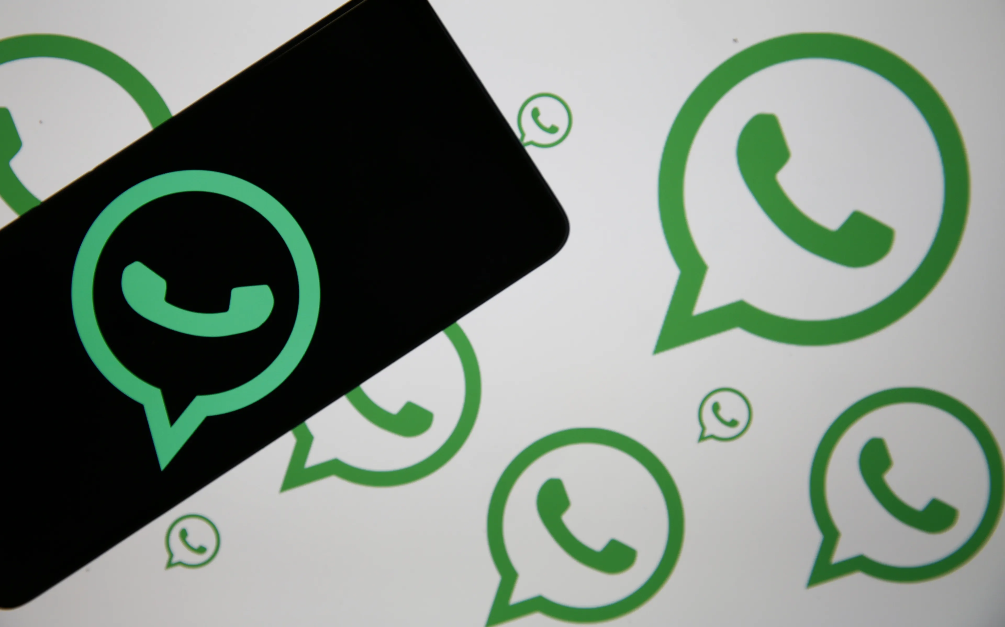 Artikelen van Hart van Nederland nu ook te volgen via WhatsApp