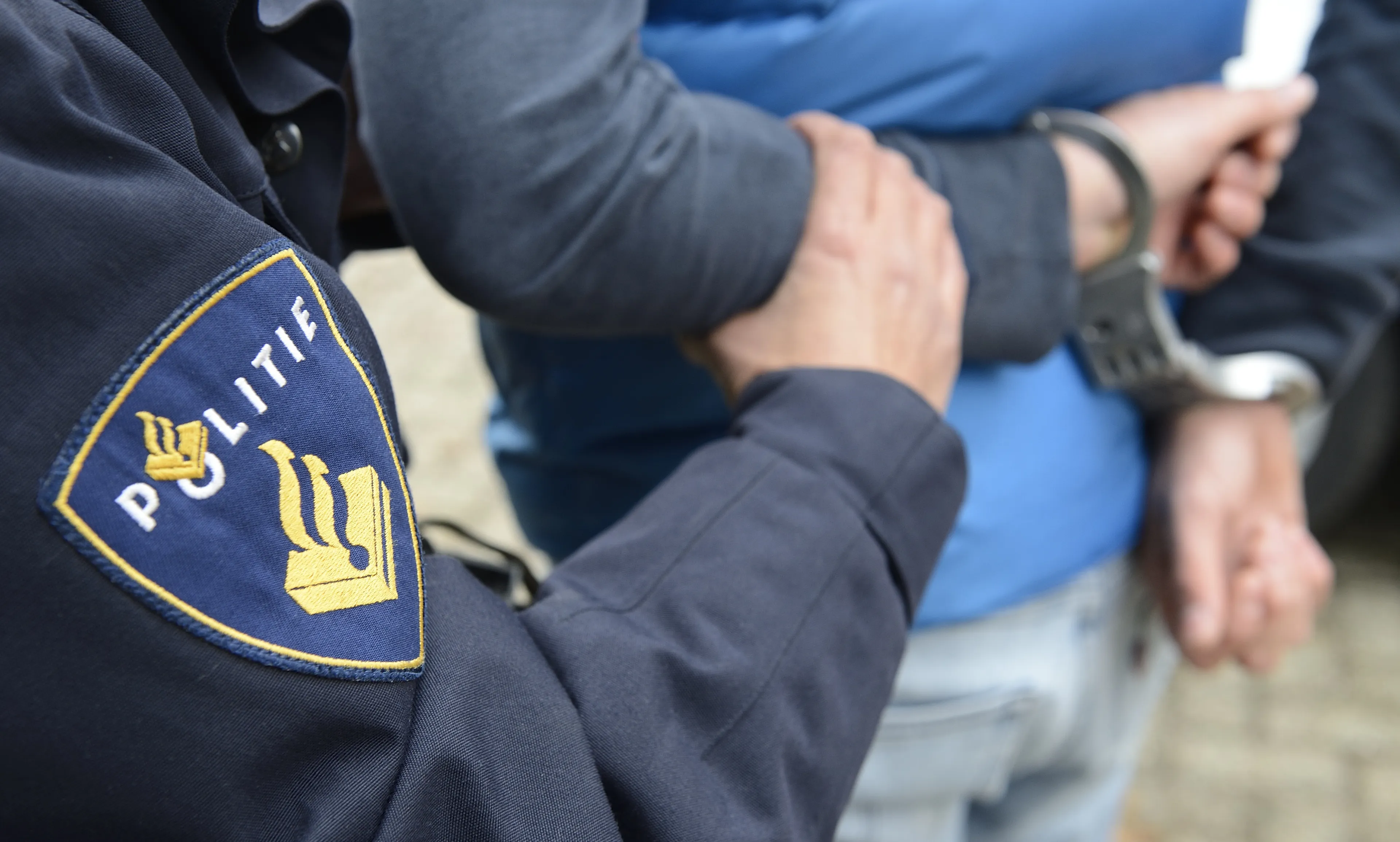Inbreker (33) knapt uiltje in bed van bewoner in woning Leeuwarden