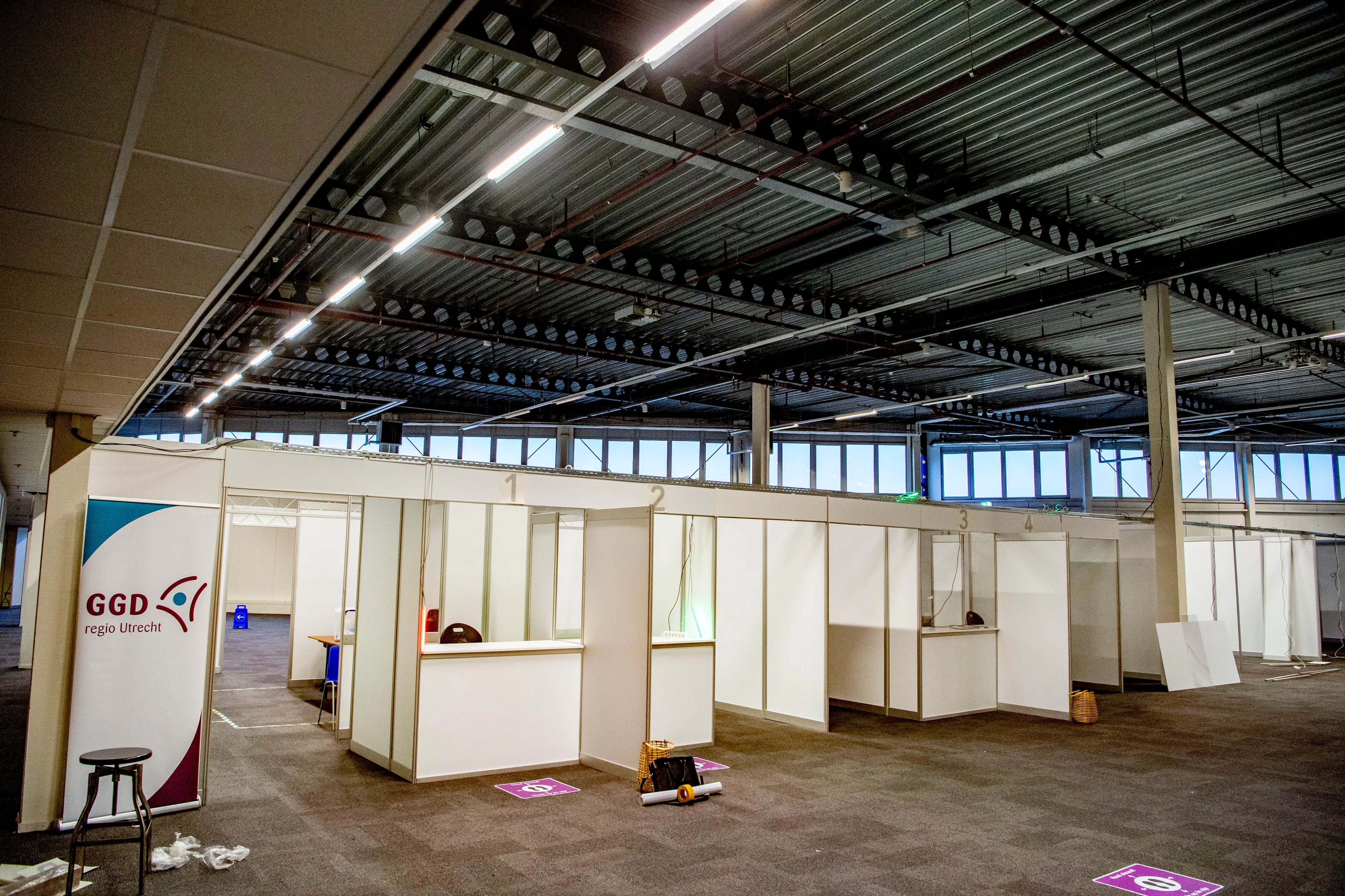 Ook Rotterdam en Houten beginnen op 8 januari met vaccineren