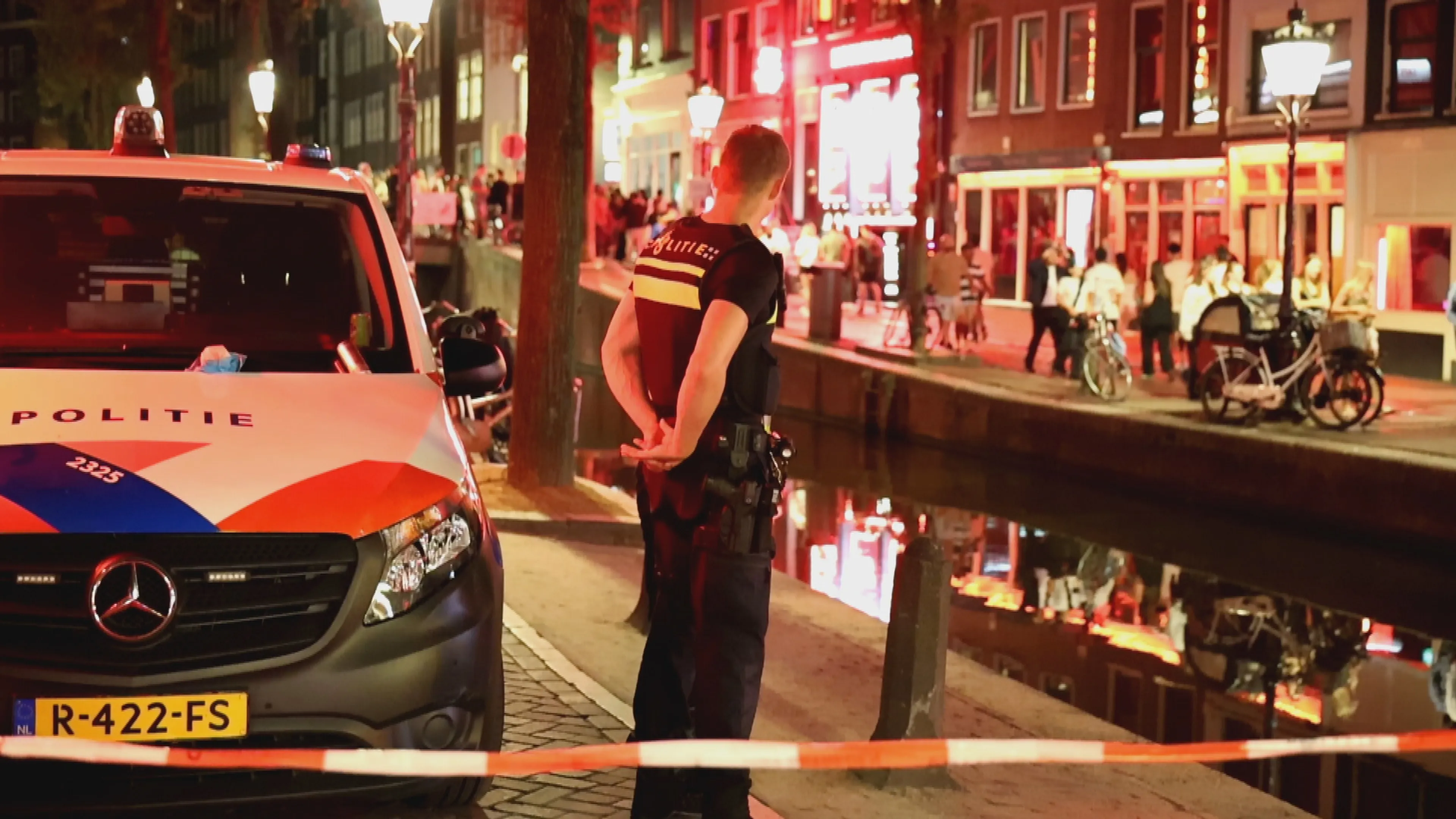 Zeven aanhoudingen na grote politieactie tegen mensenhandel op de Wallen