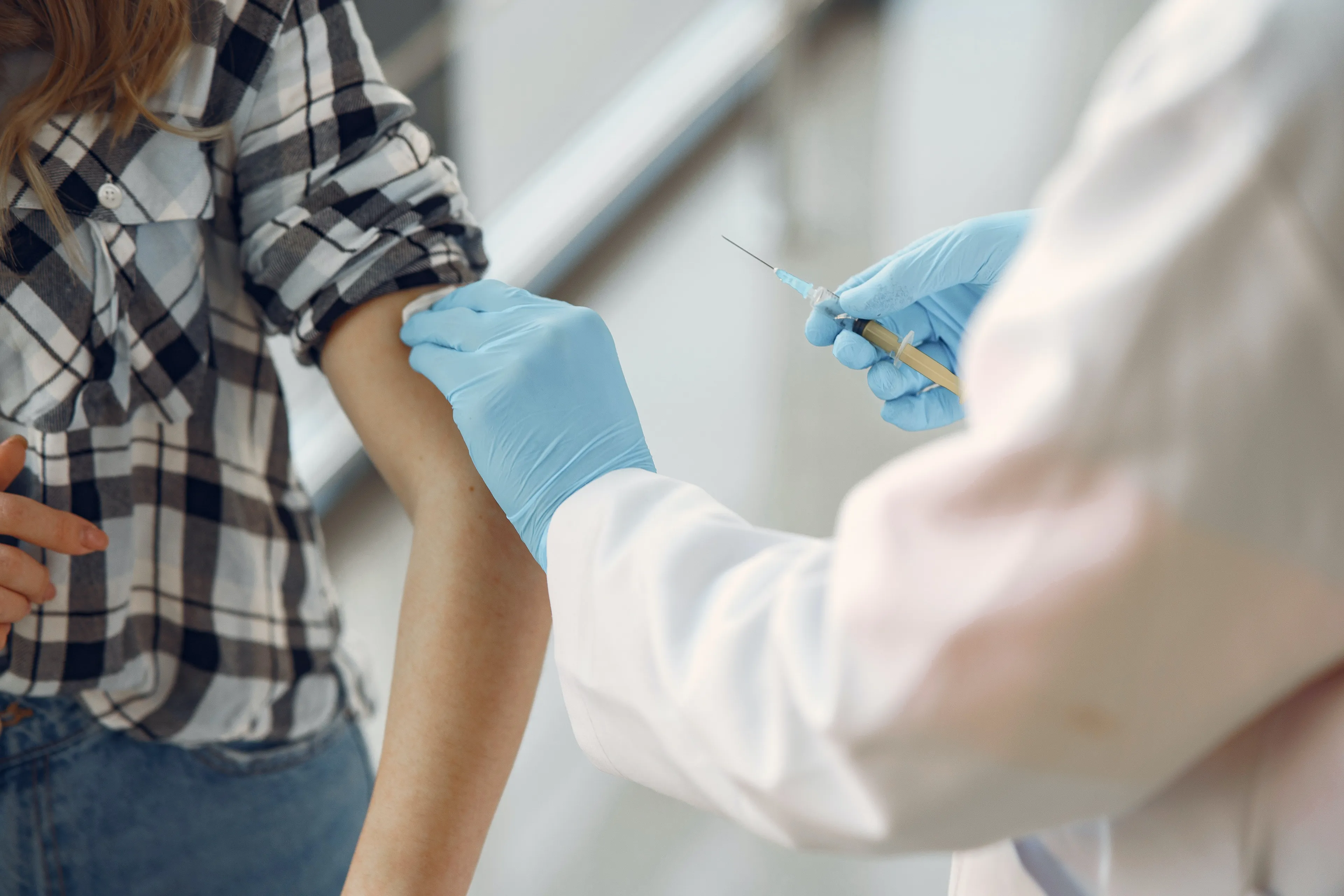 Cardioloog neemt zorgen over AstraZeneca-vaccin weg: 'Ik zou het 200 procent nemen'