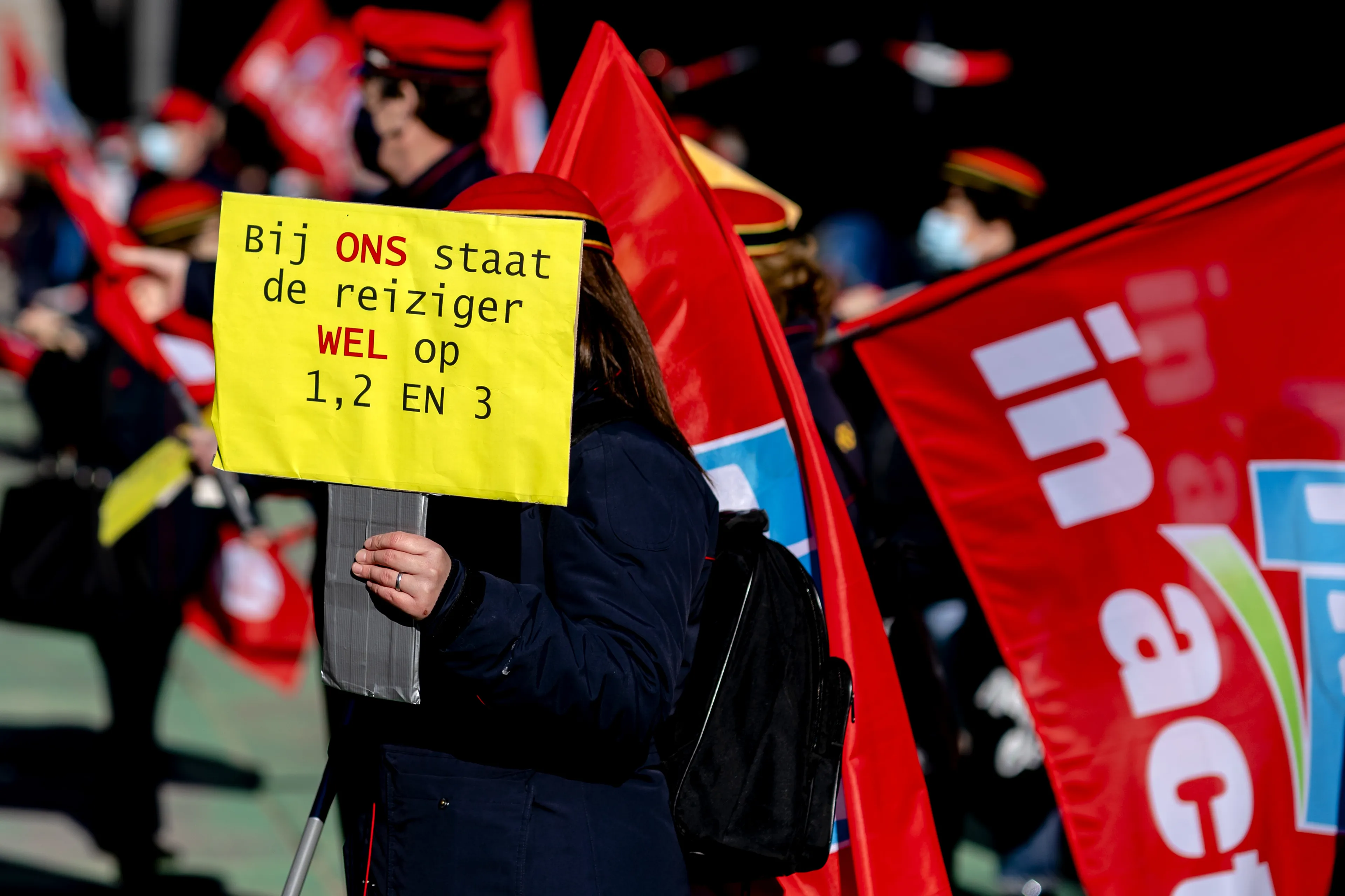 Mogelijk stakingen onder NS-personeel om uitblijven nieuwe cao
