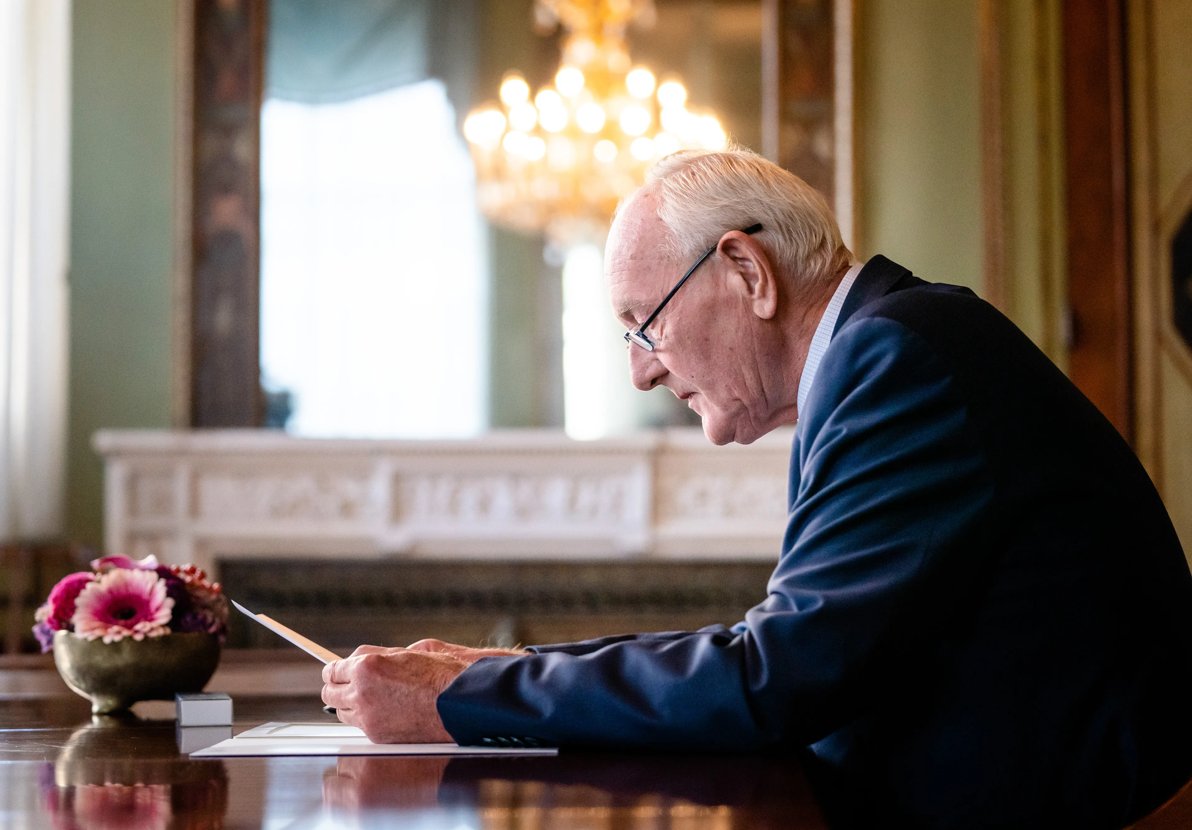 Informateur Remkes speurt naar minderheidscoalitie, spreekt VVD, D66 en CDA