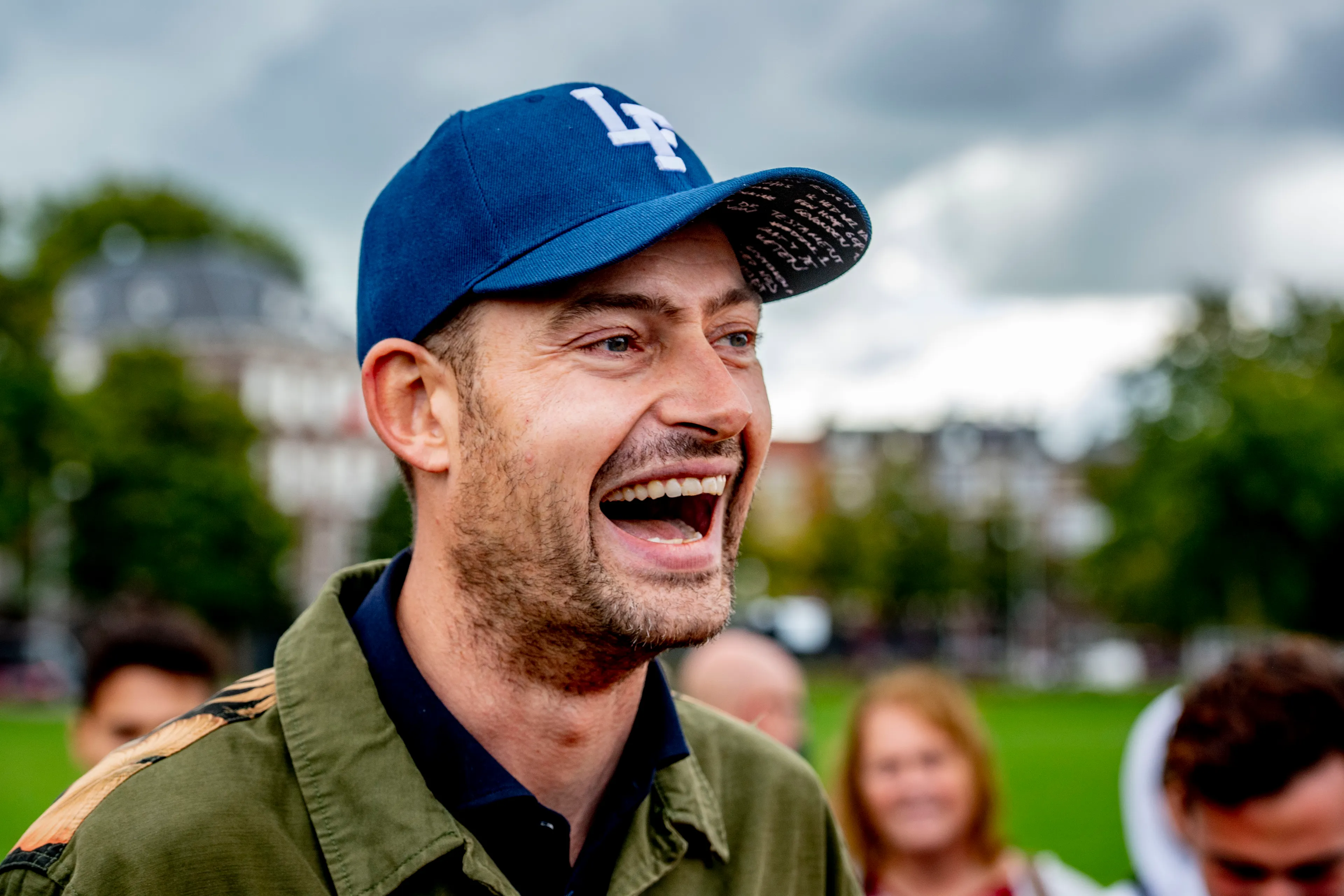 Coronategenstanders boos op 'bondgenoot' Lange Frans: 'Landverrader' 