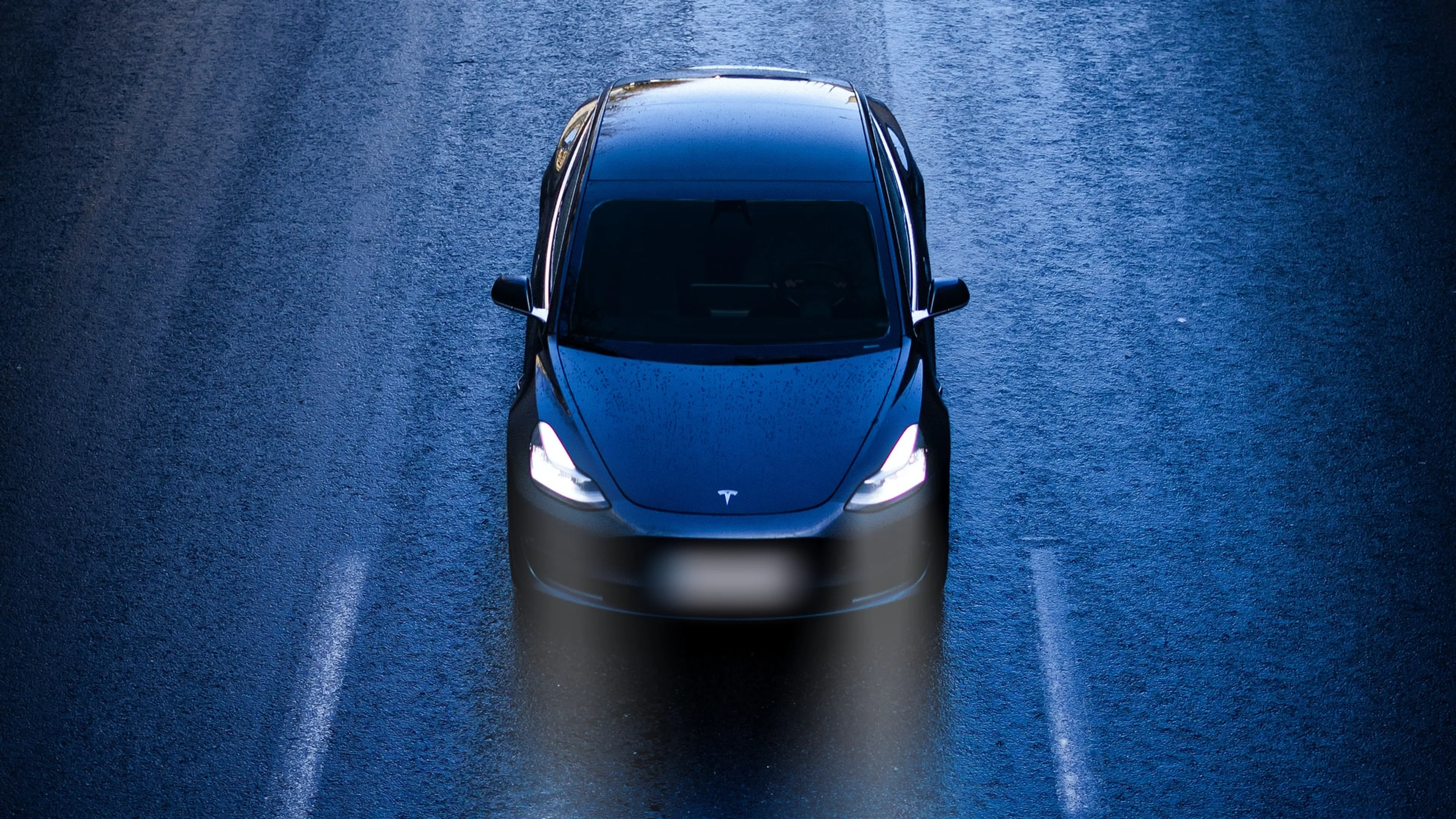 Nederland laat Tesla massaal links liggen: verkoop bijna driekwart gekelderd
